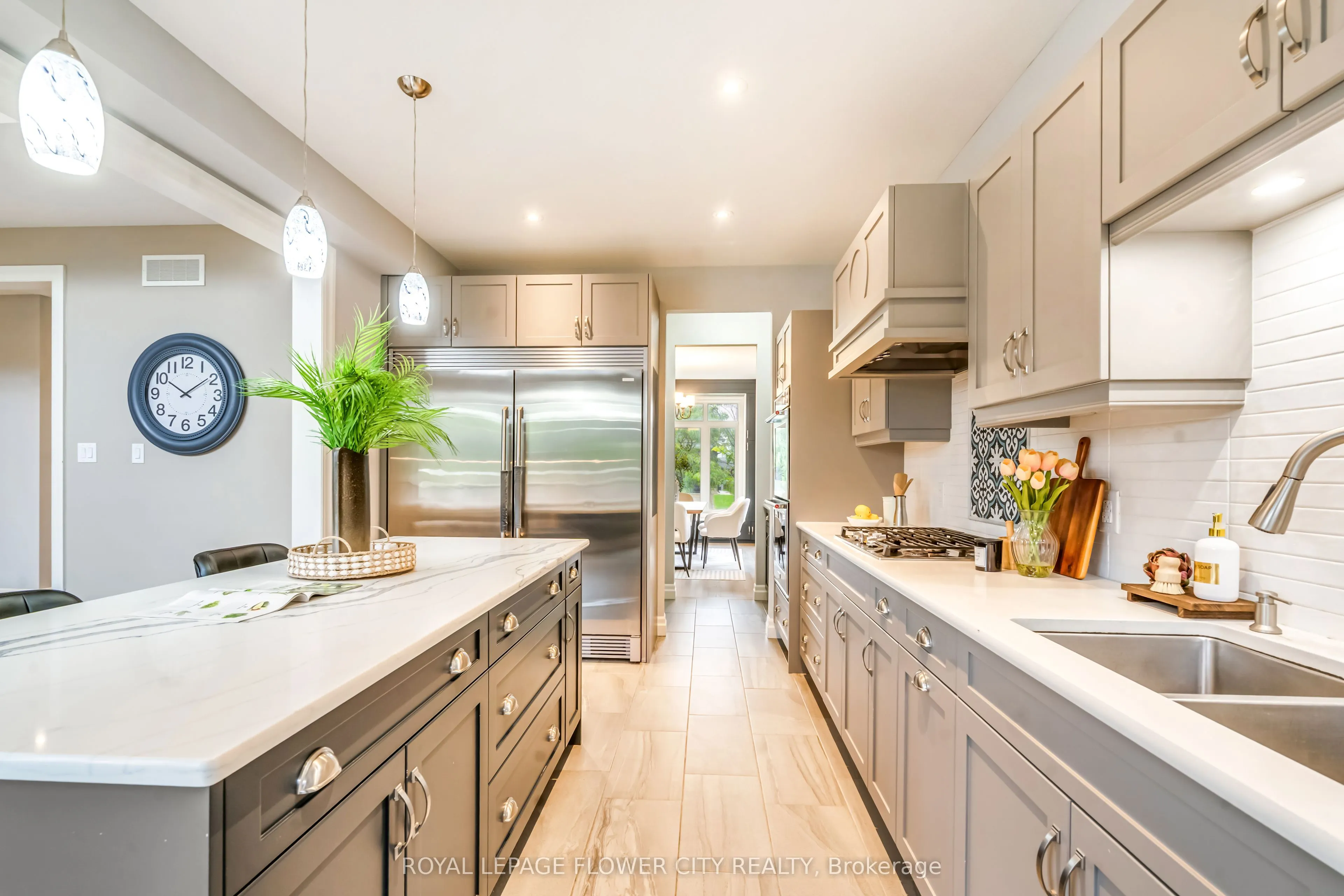 2551 TERRY FOX Court