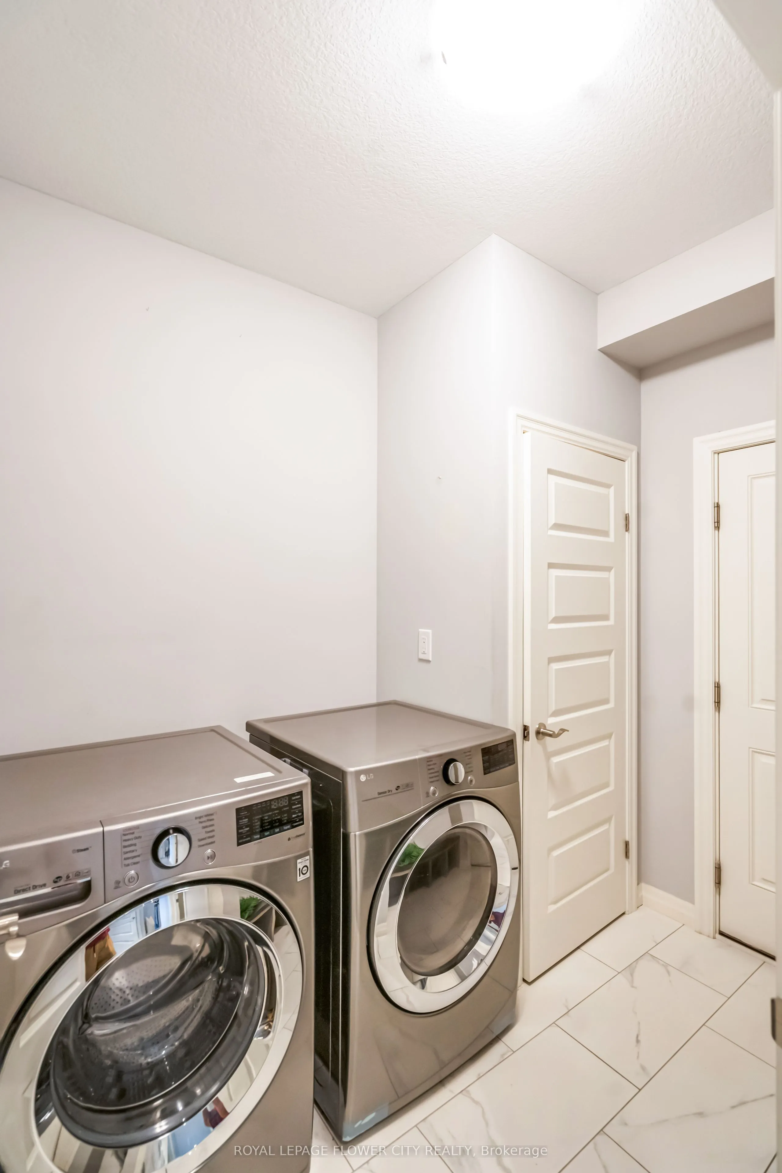 2551 TERRY FOX Court