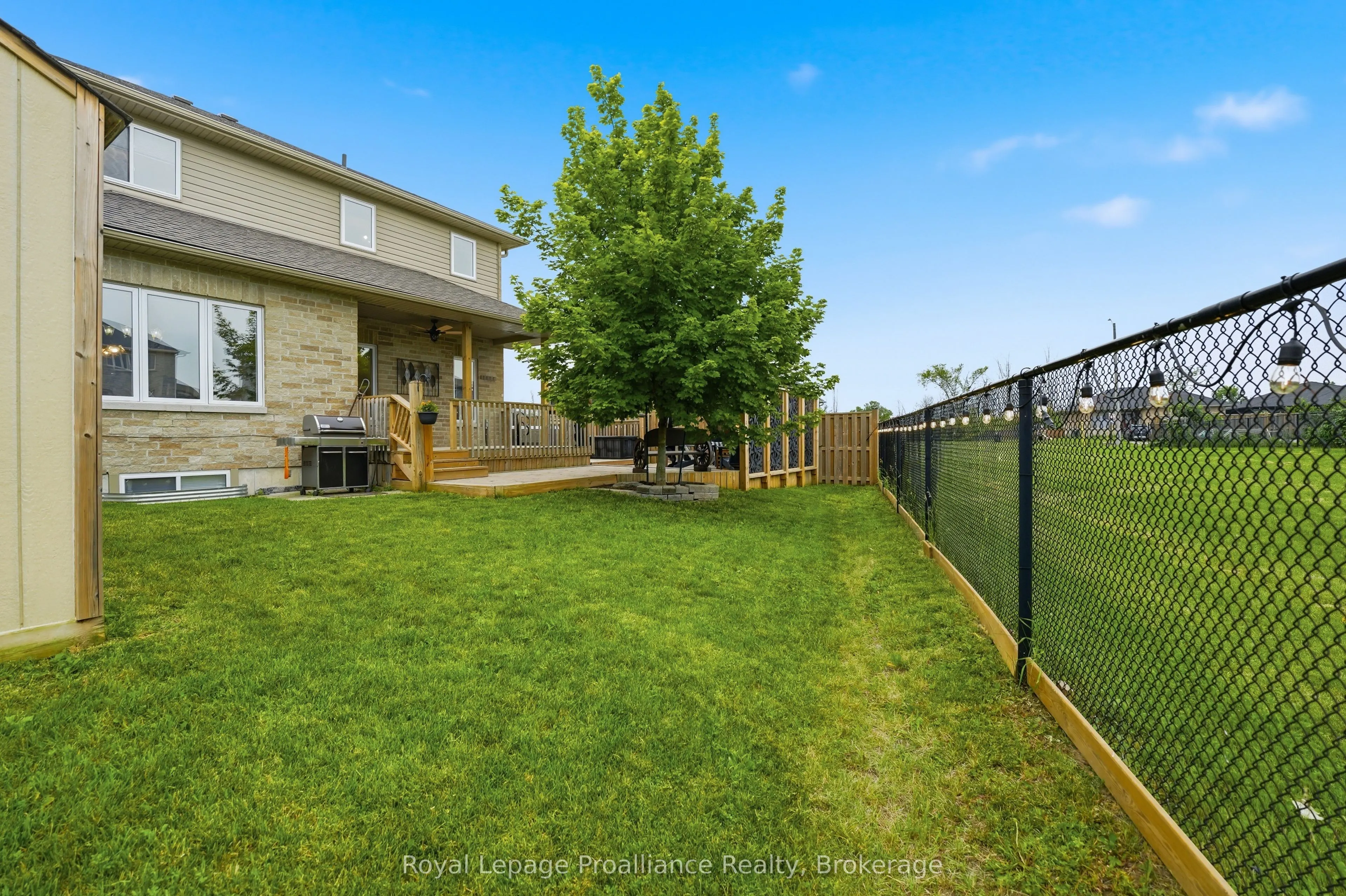 32 Walnut Crescent