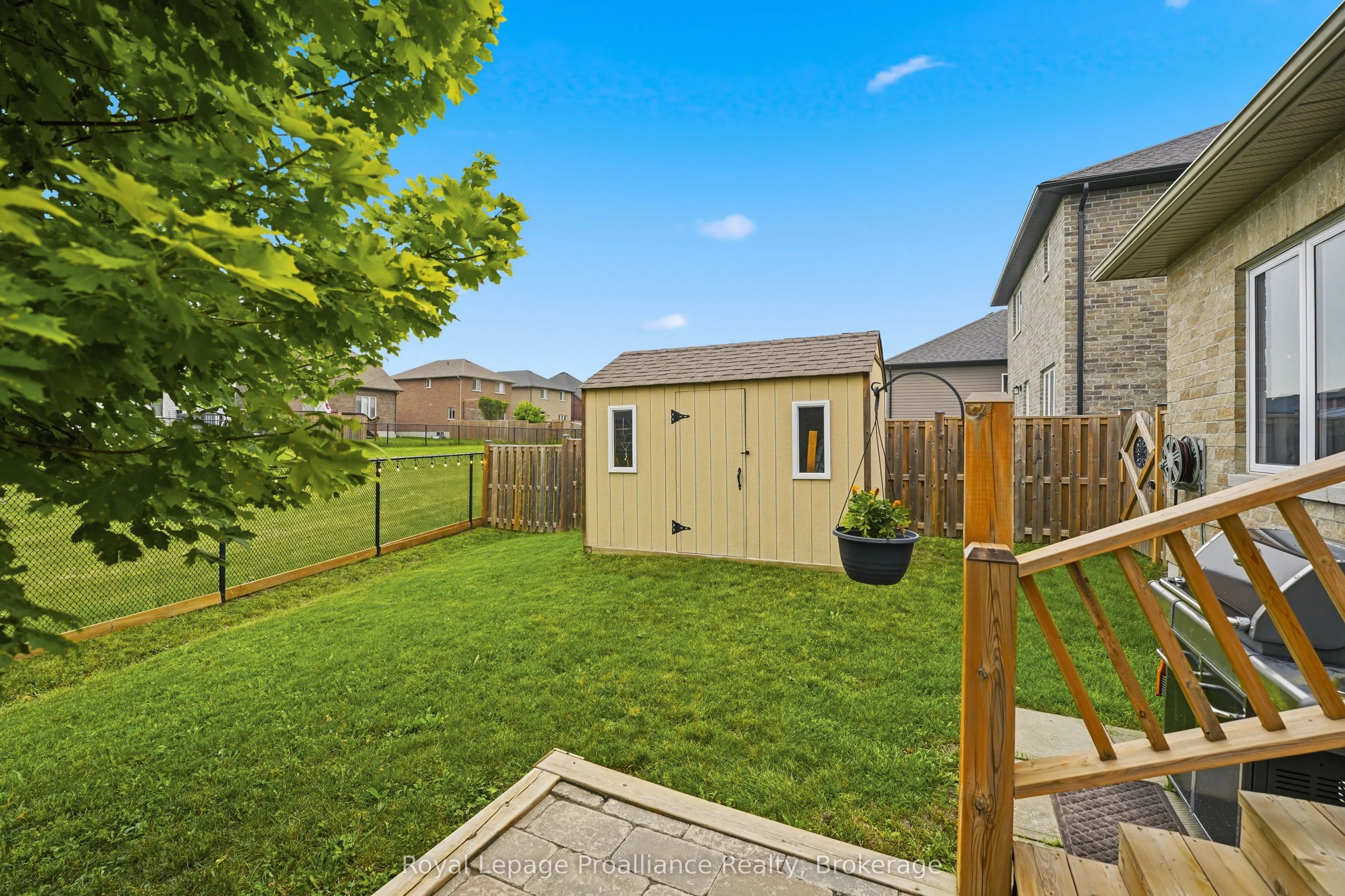 32 Walnut Crescent