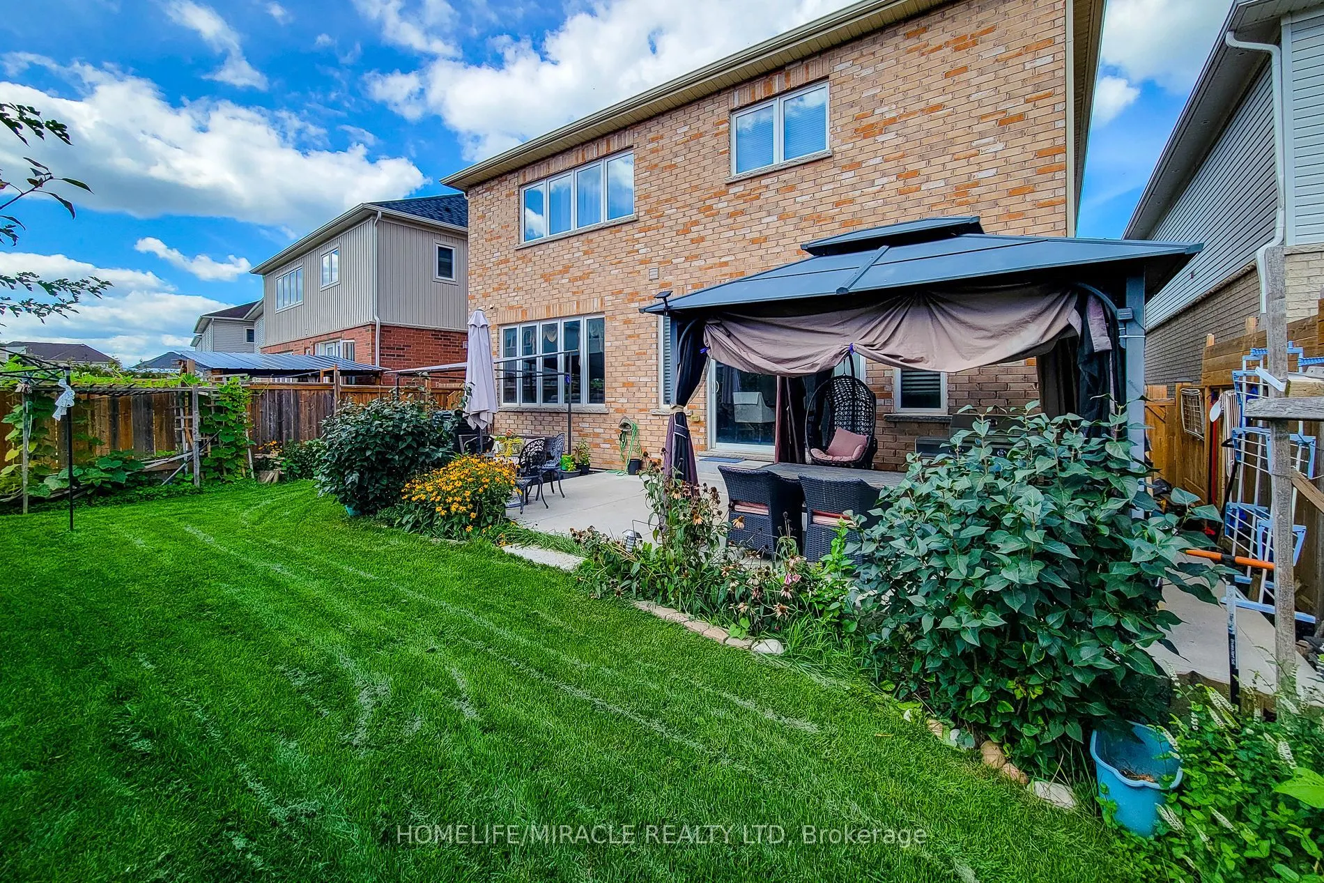 93 Barlow Place