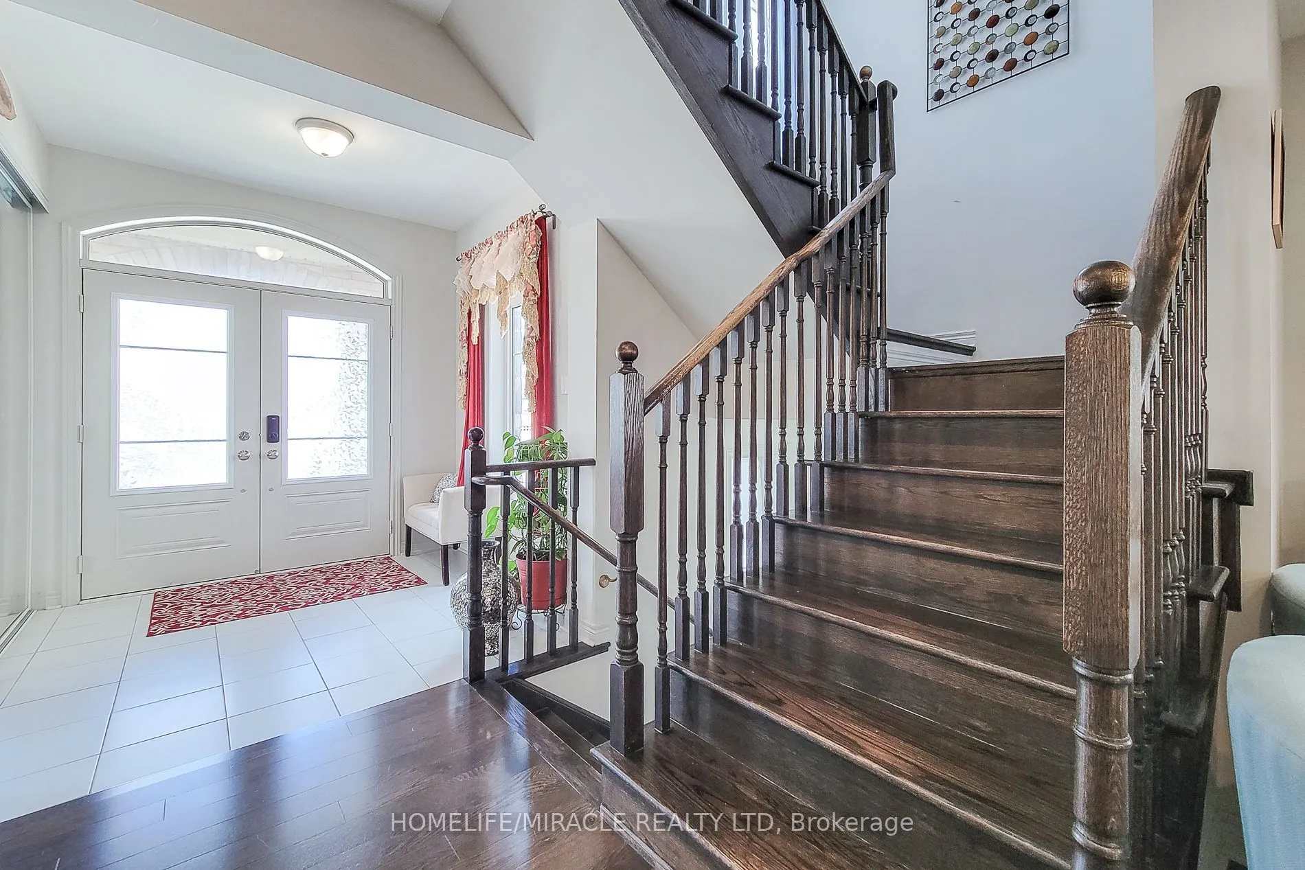 93 Barlow Place