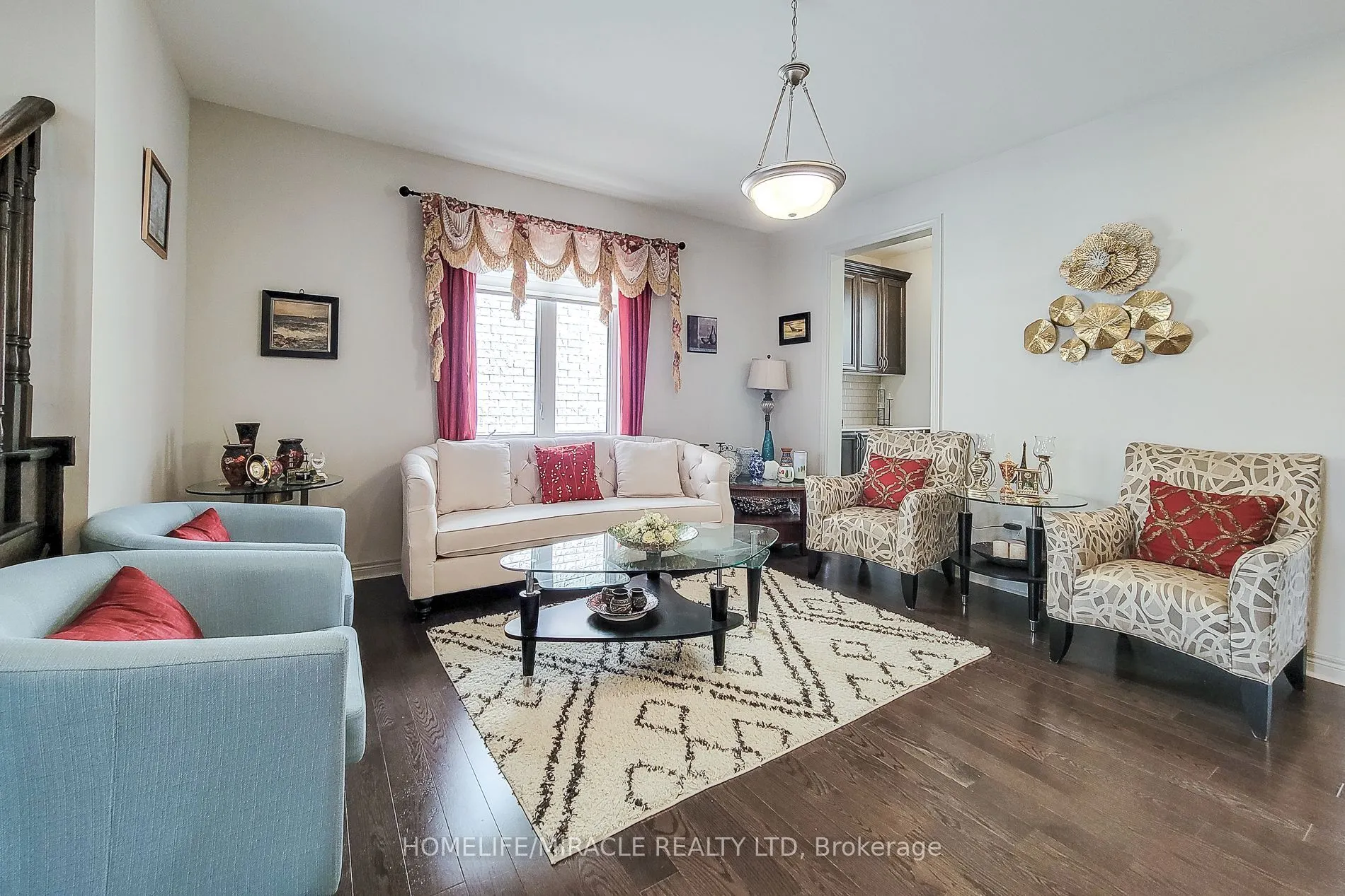 93 Barlow Place