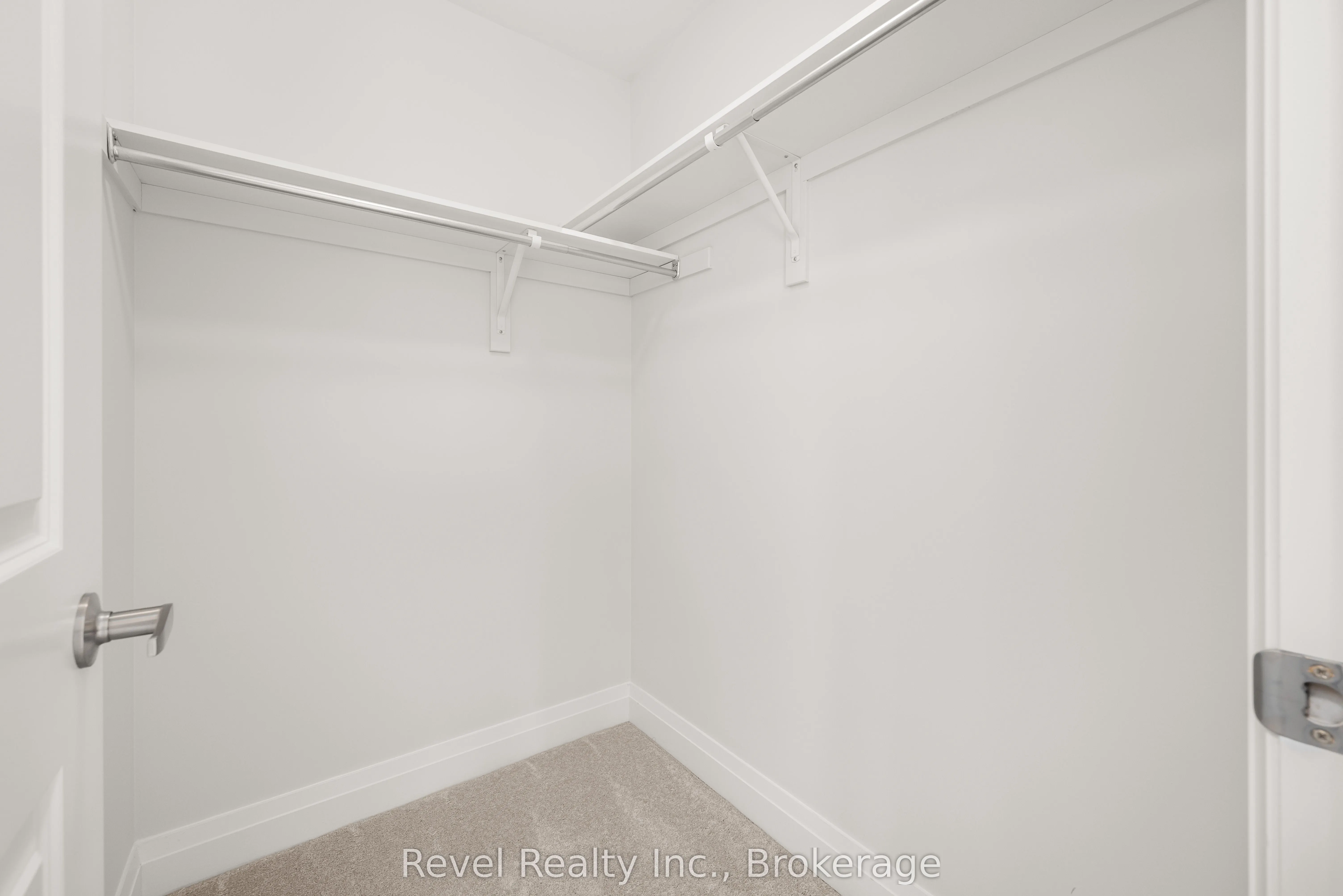 1 Keenan Street