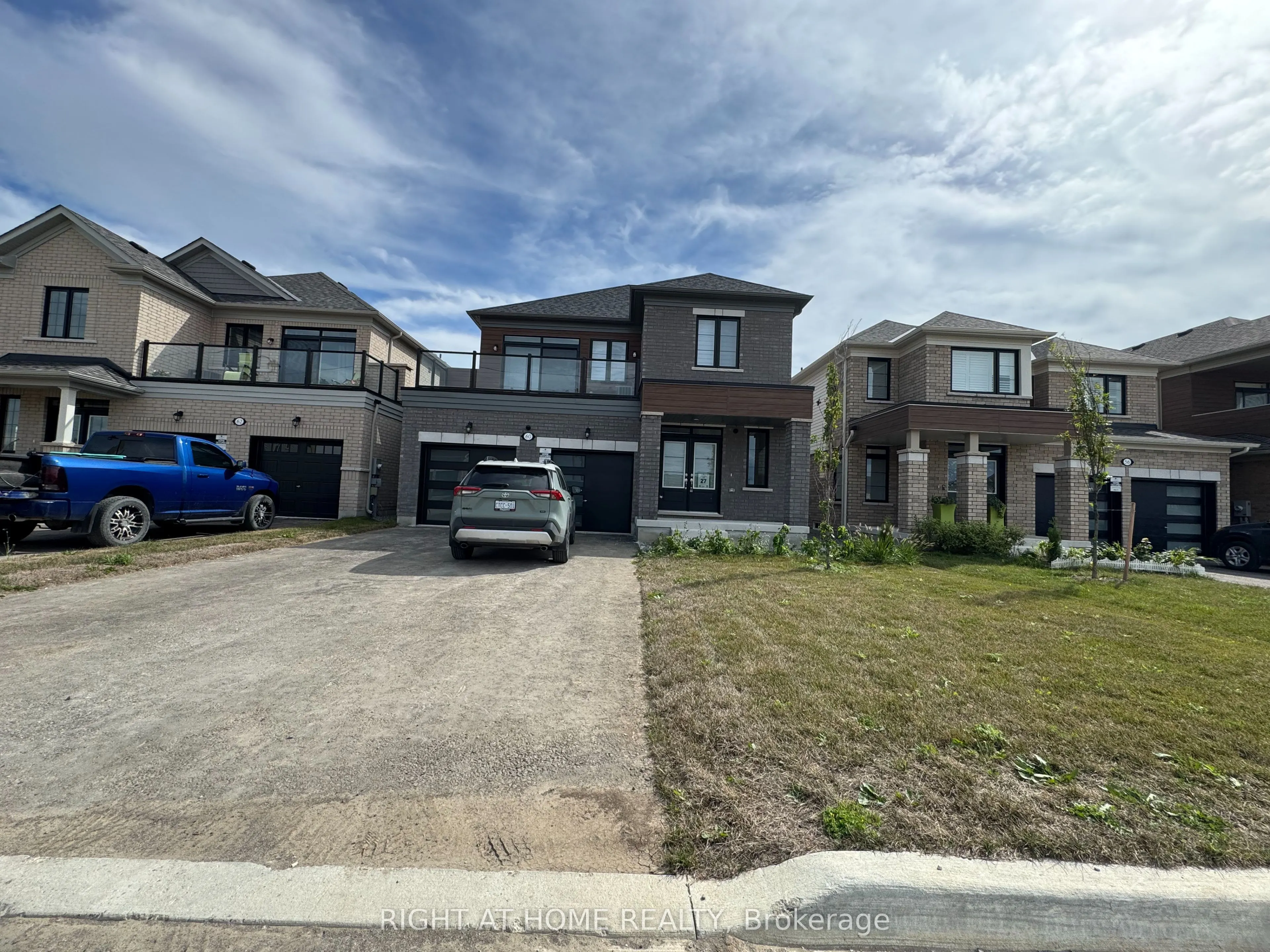 60 Debois Street #Main