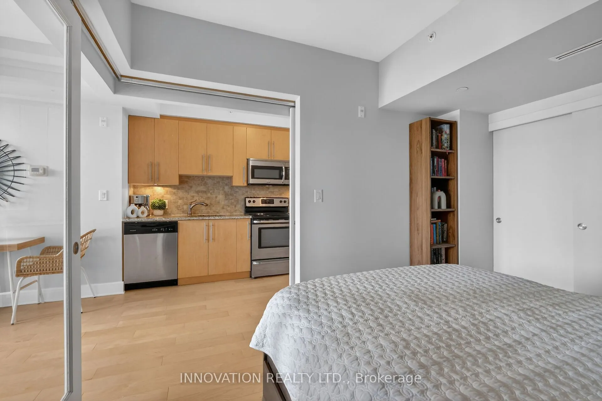 390 Booth Street #307