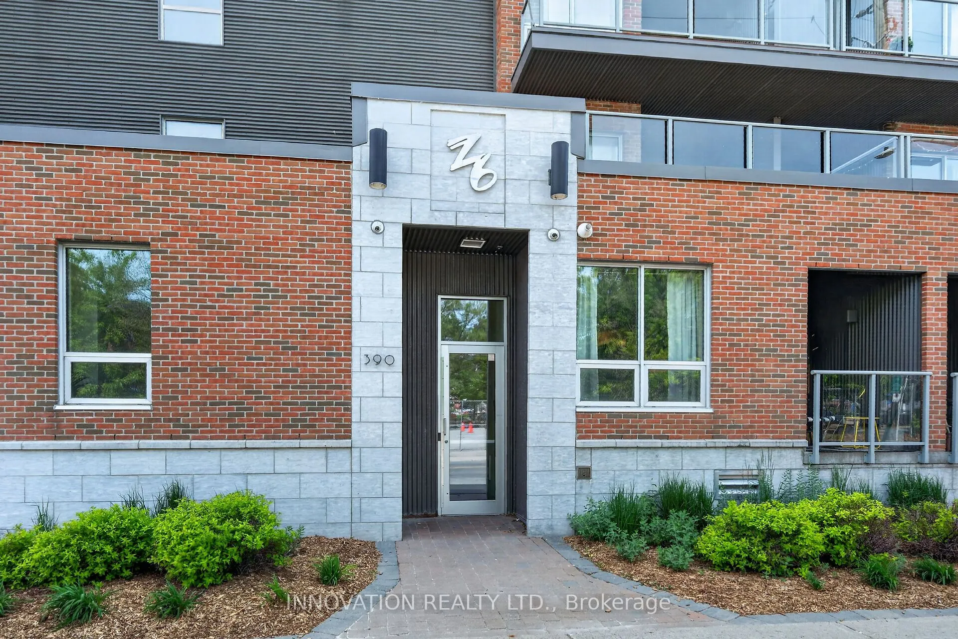 390 Booth Street #307