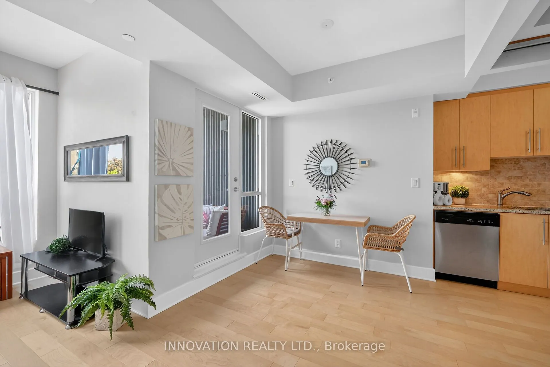 390 Booth Street #307
