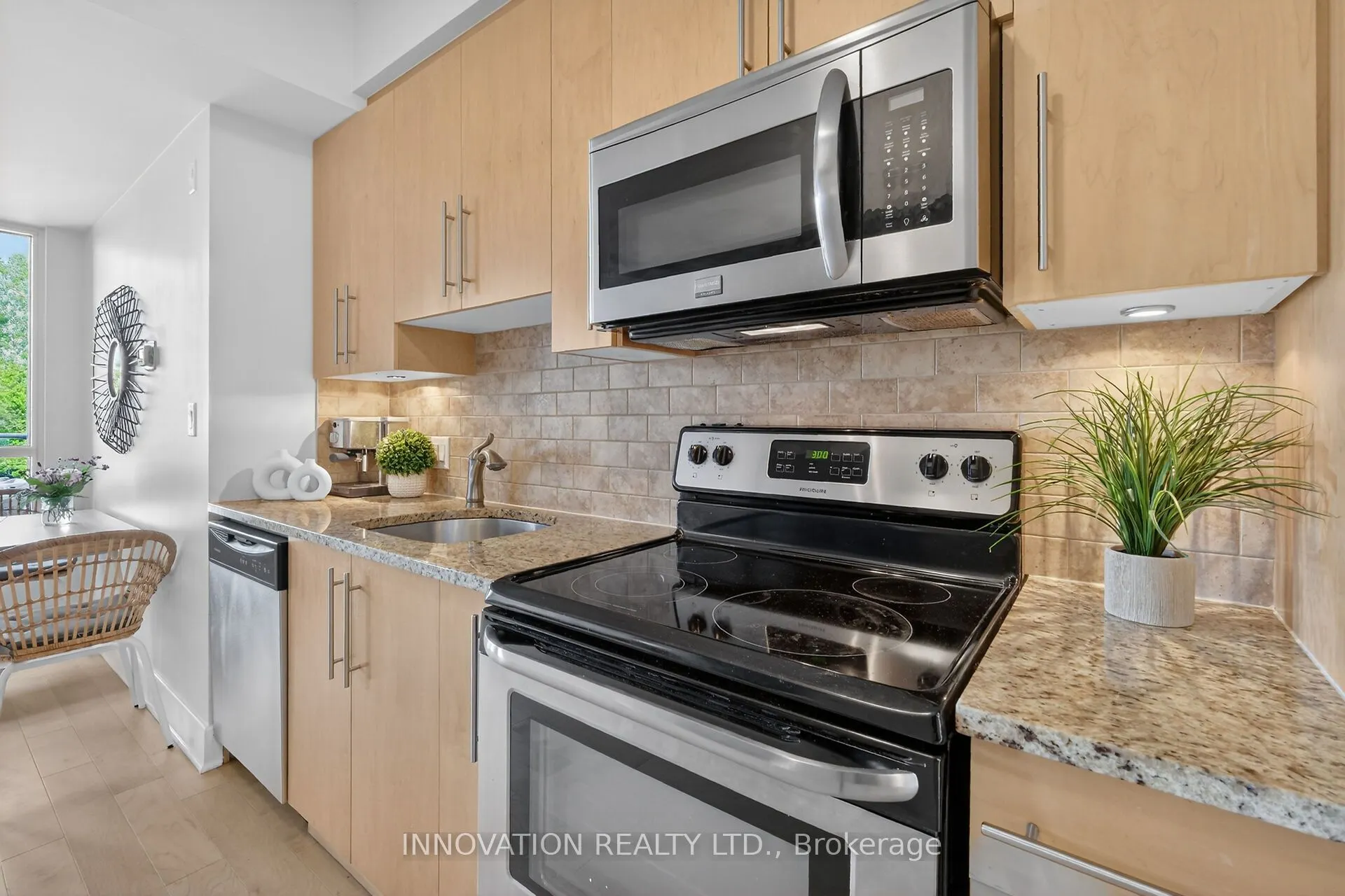 390 Booth Street #307