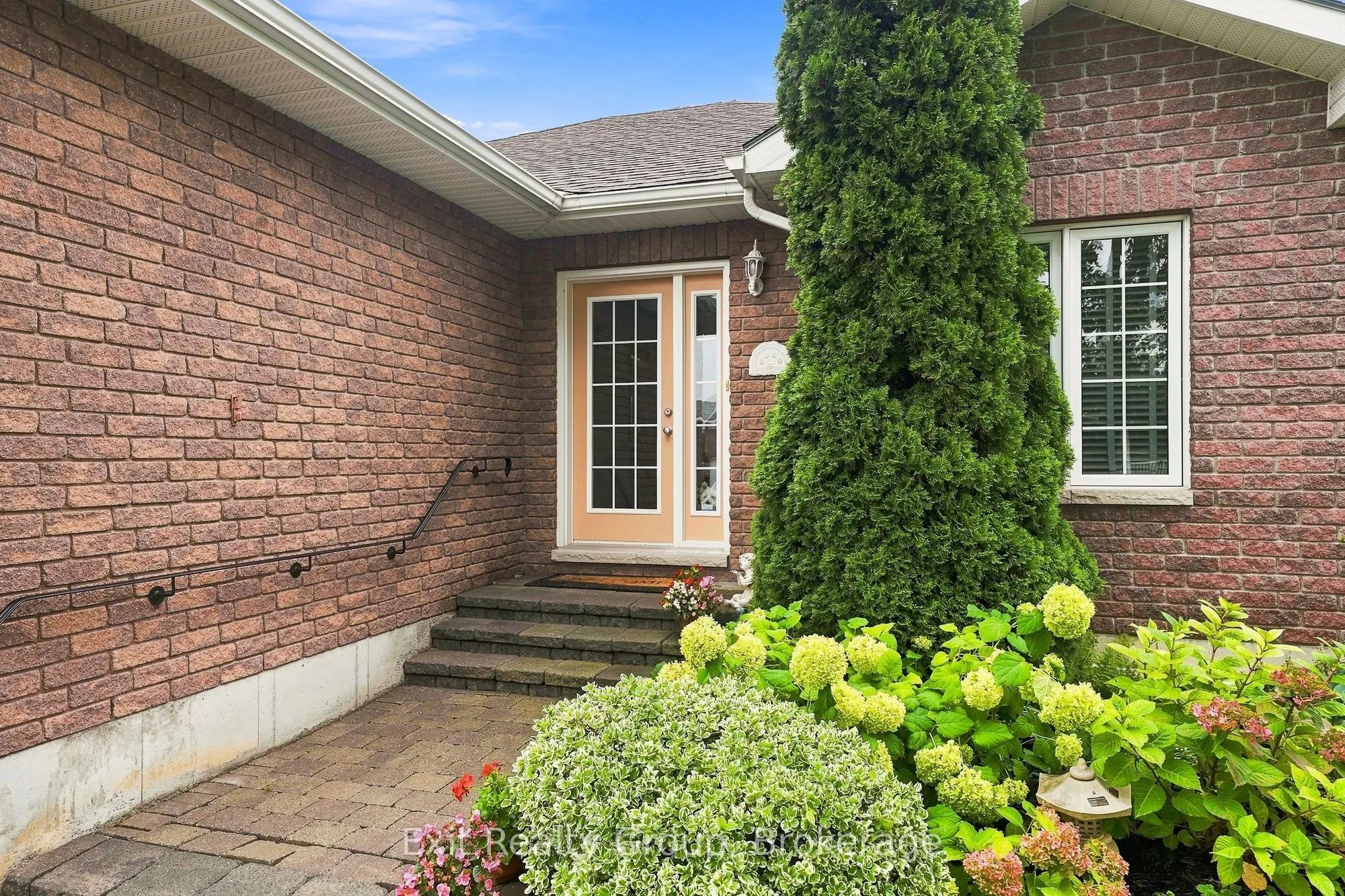 26 Aletha Drive