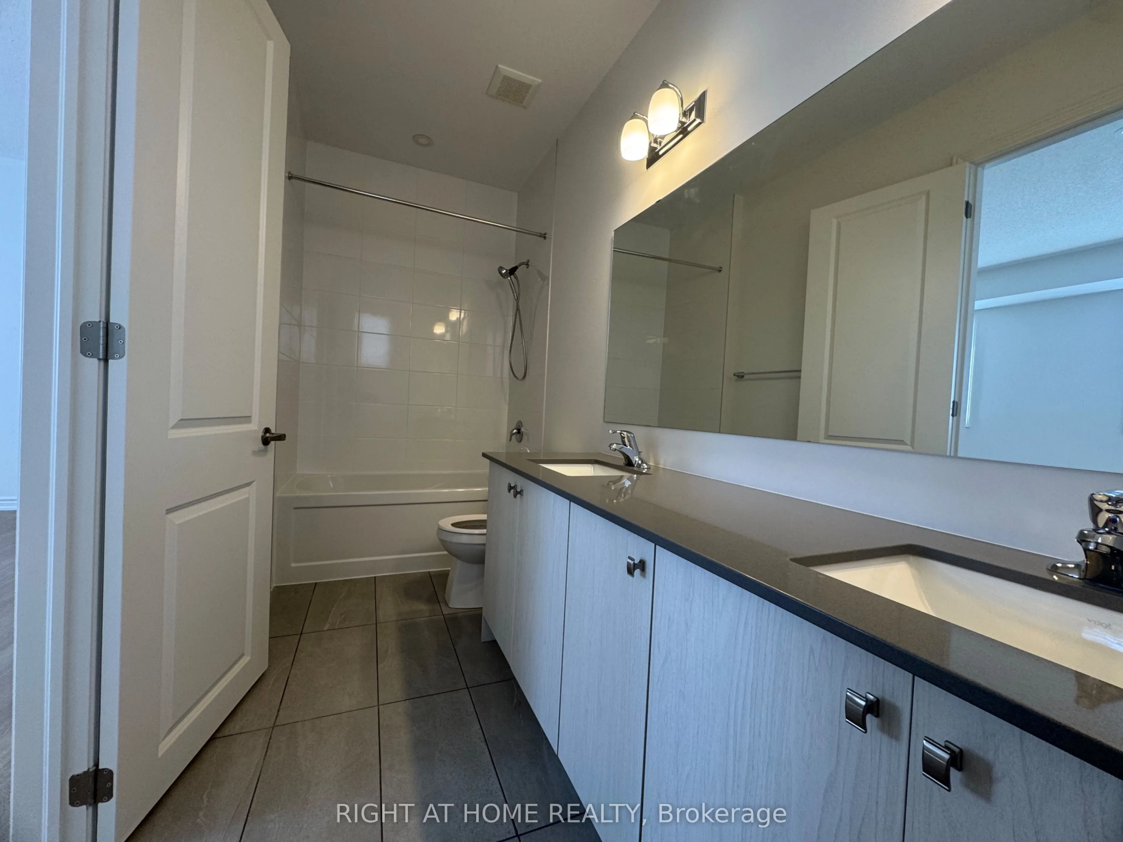 60 Debois Street ## B