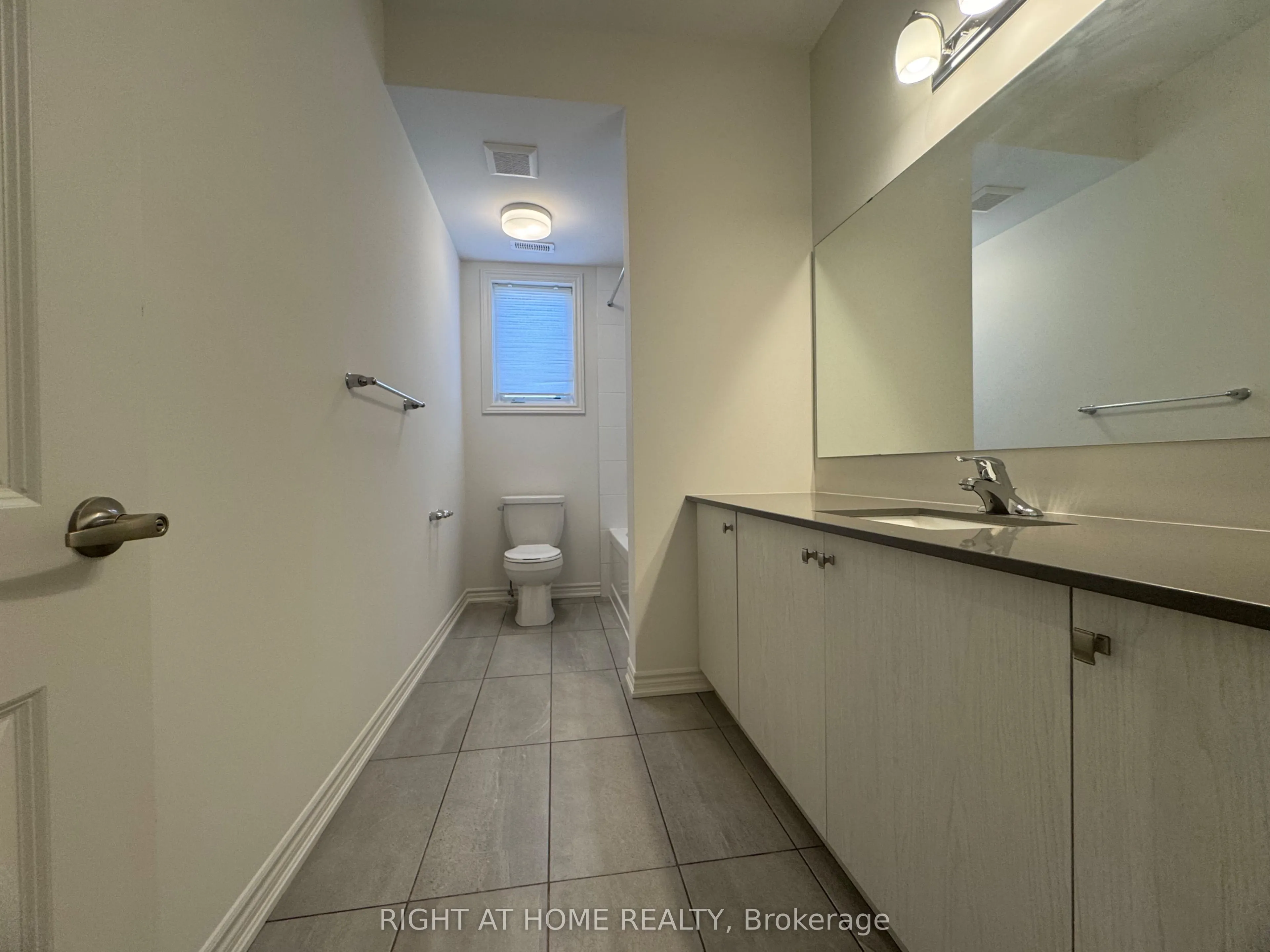 60 Debois Street ## B