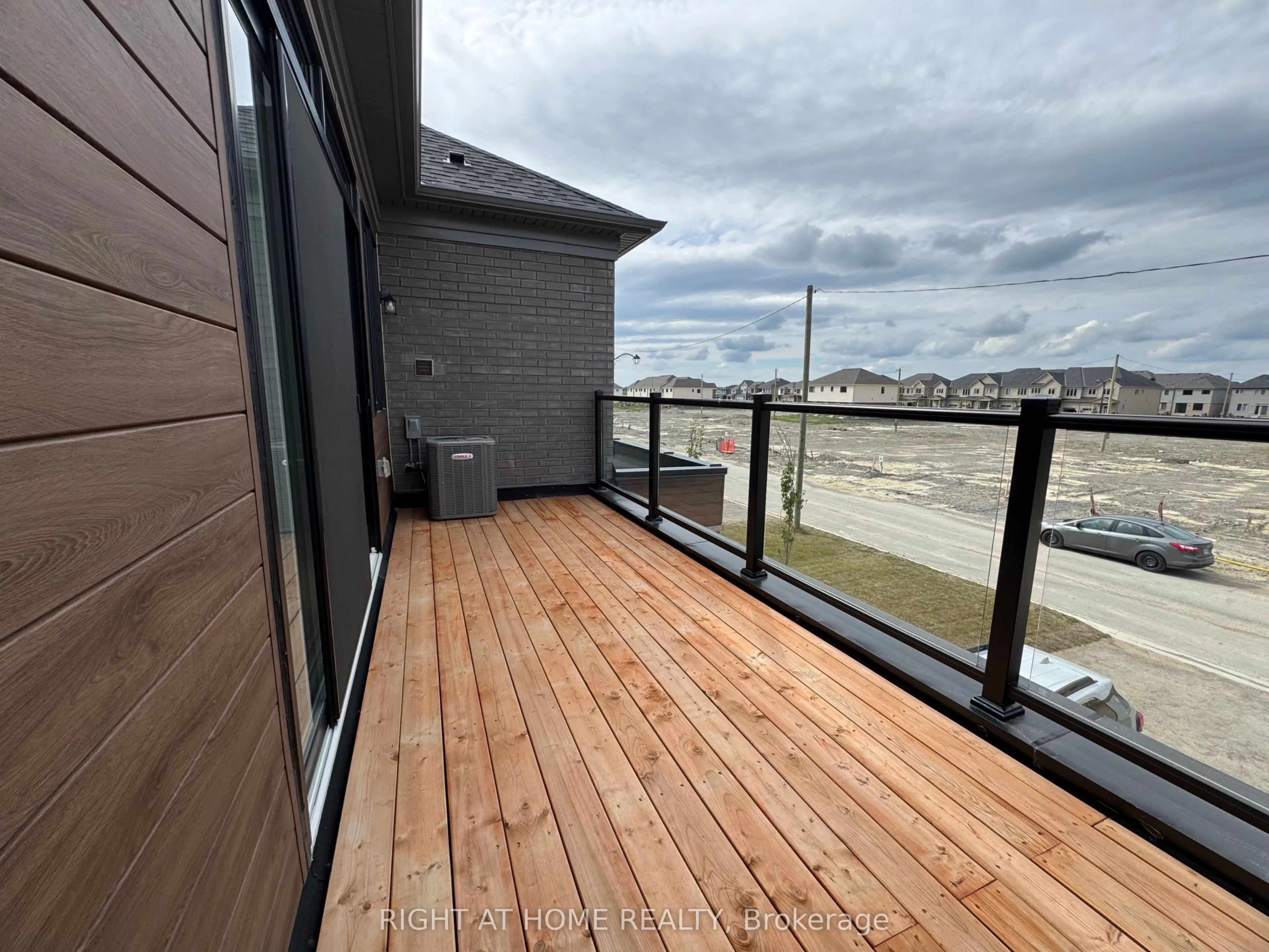 60 Debois Street ## B