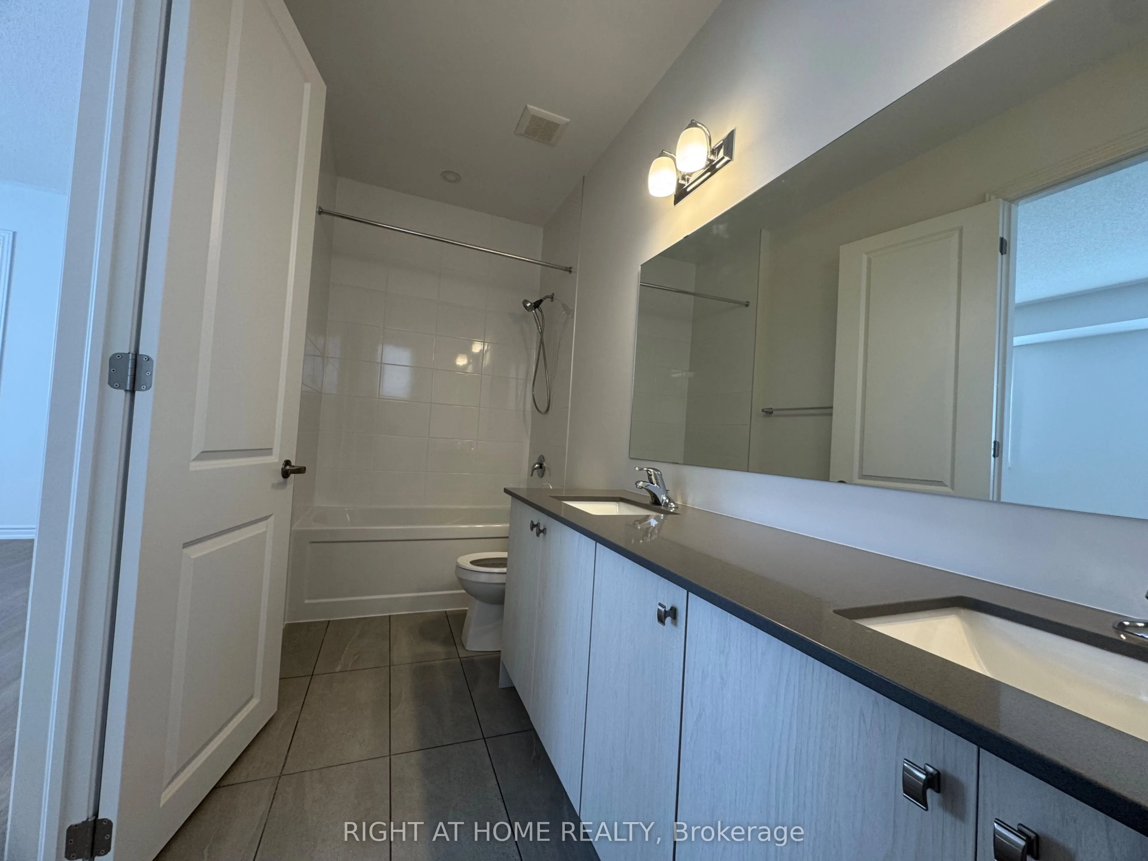 60 Debois Street ## B