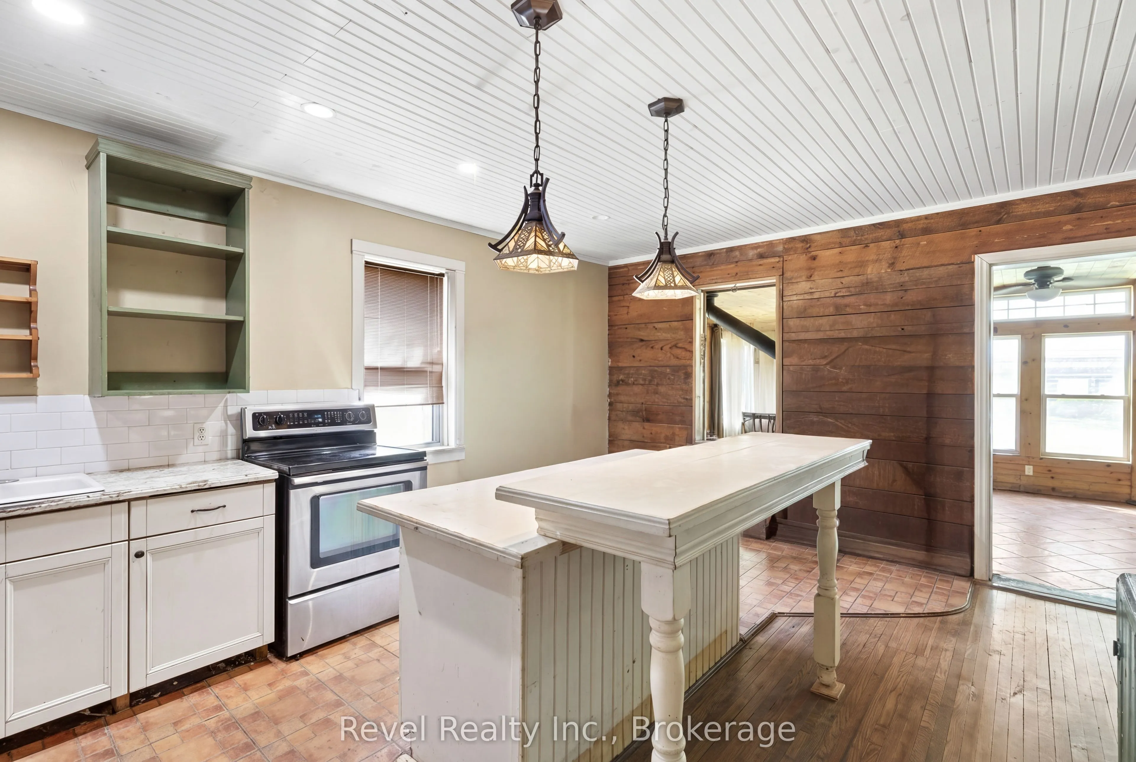 203 Somerville Concession 5 Road