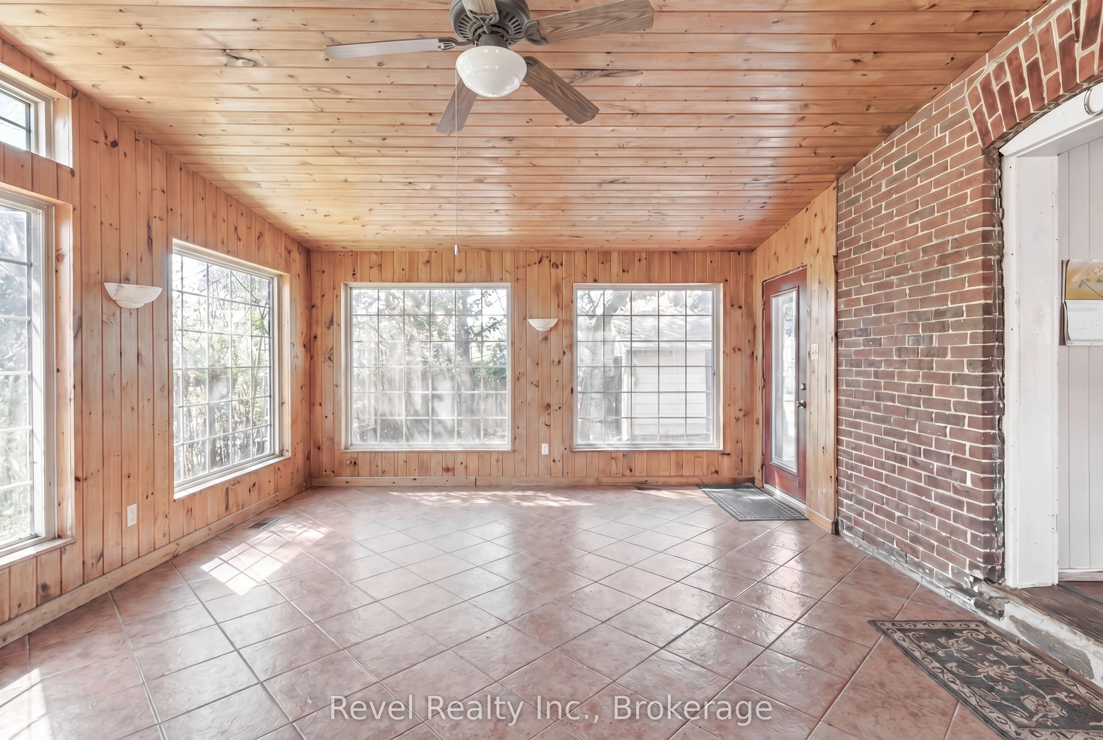 203 Somerville Concession 5 Road