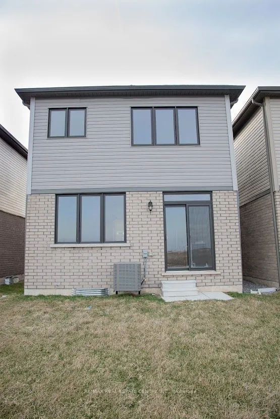 386 Barker Parkway