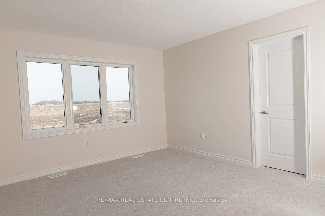 386 Barker Parkway