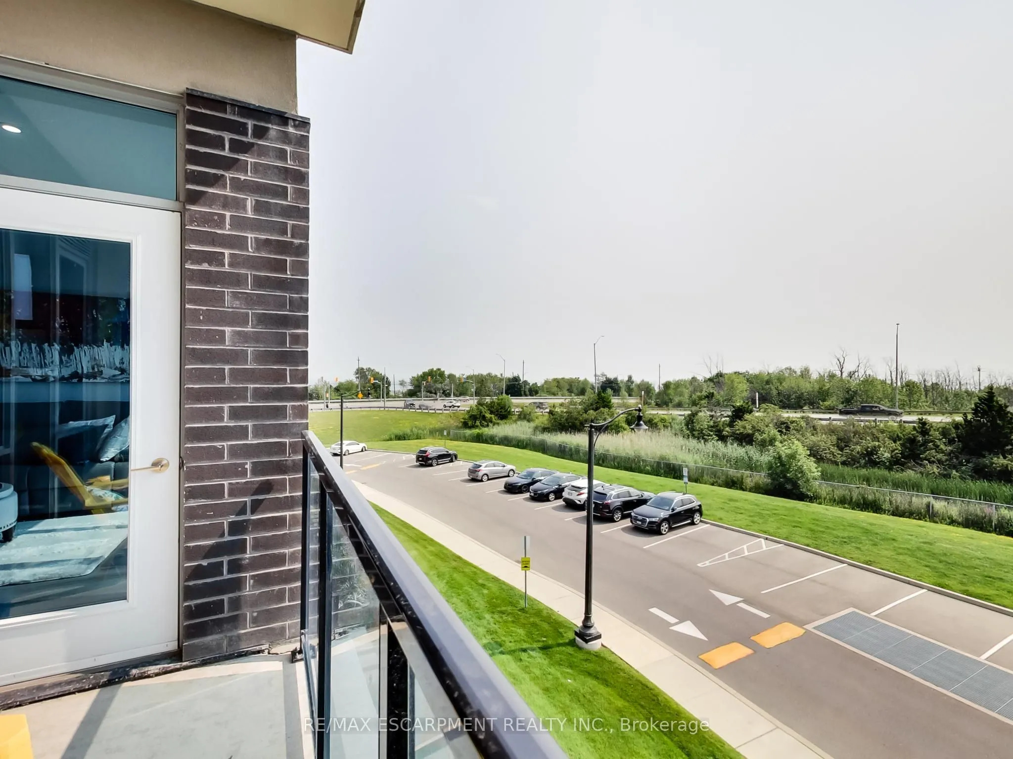 16 Concord Place #318