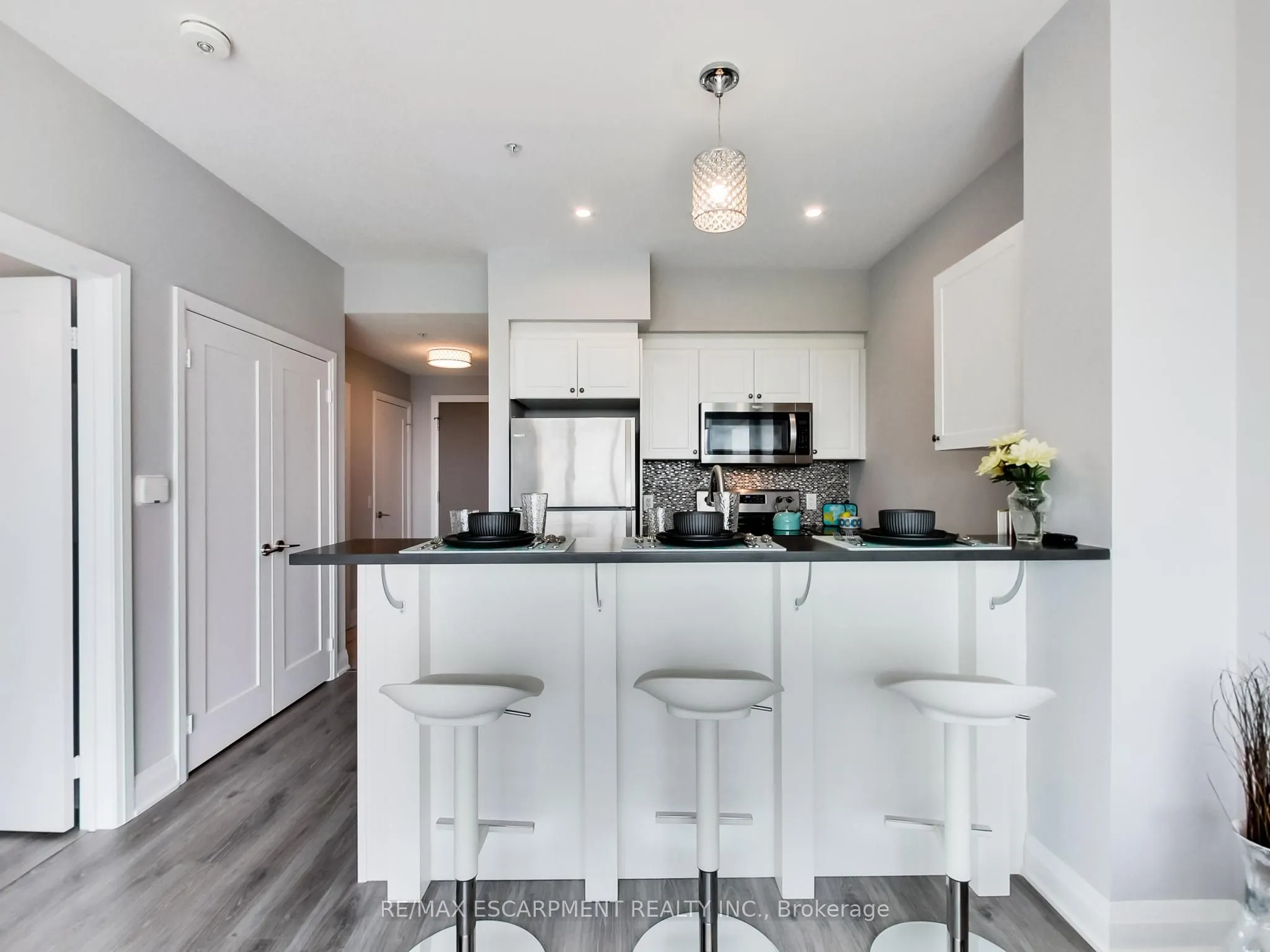 16 Concord Place #318