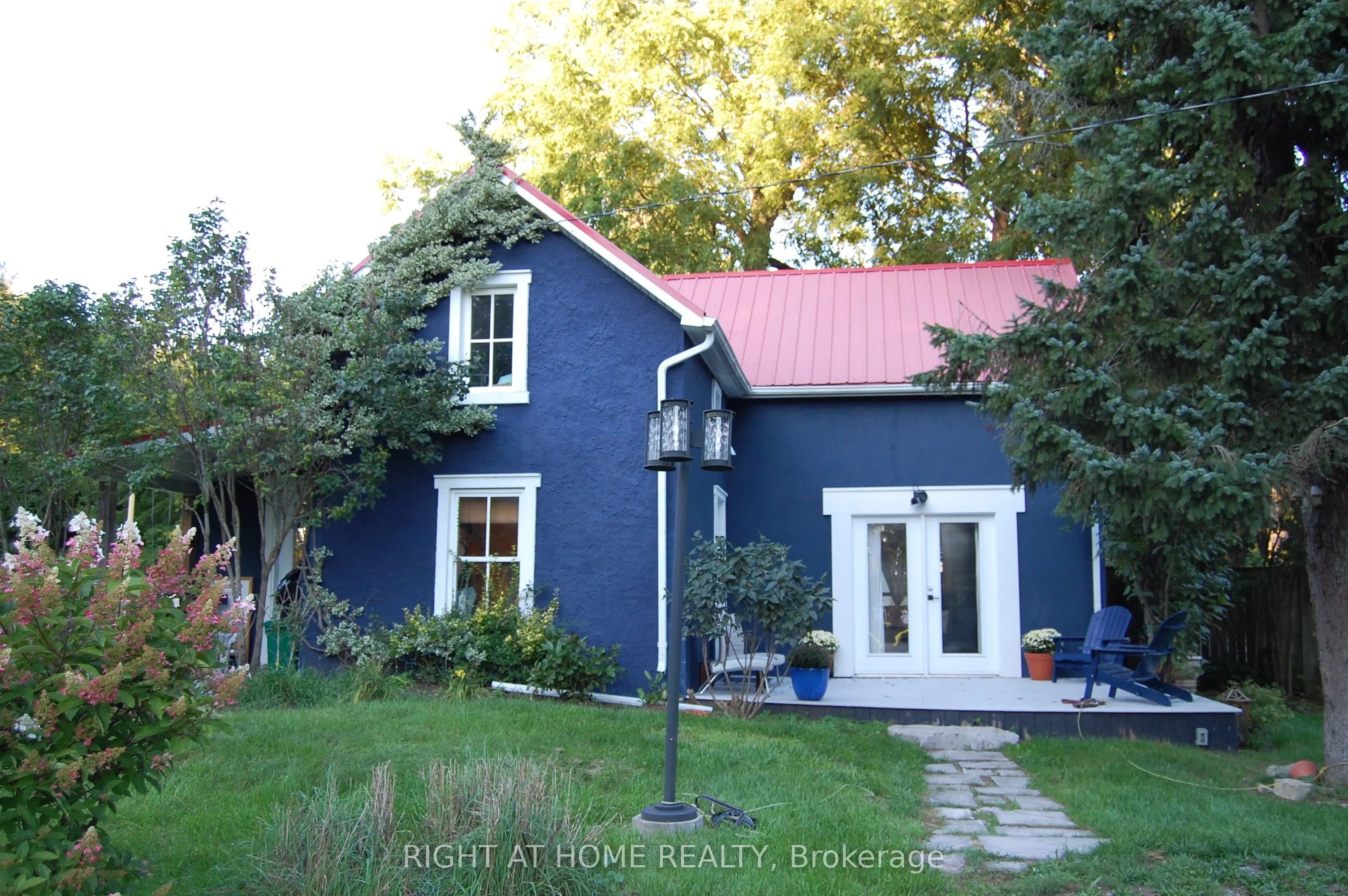 393 Canboro Road