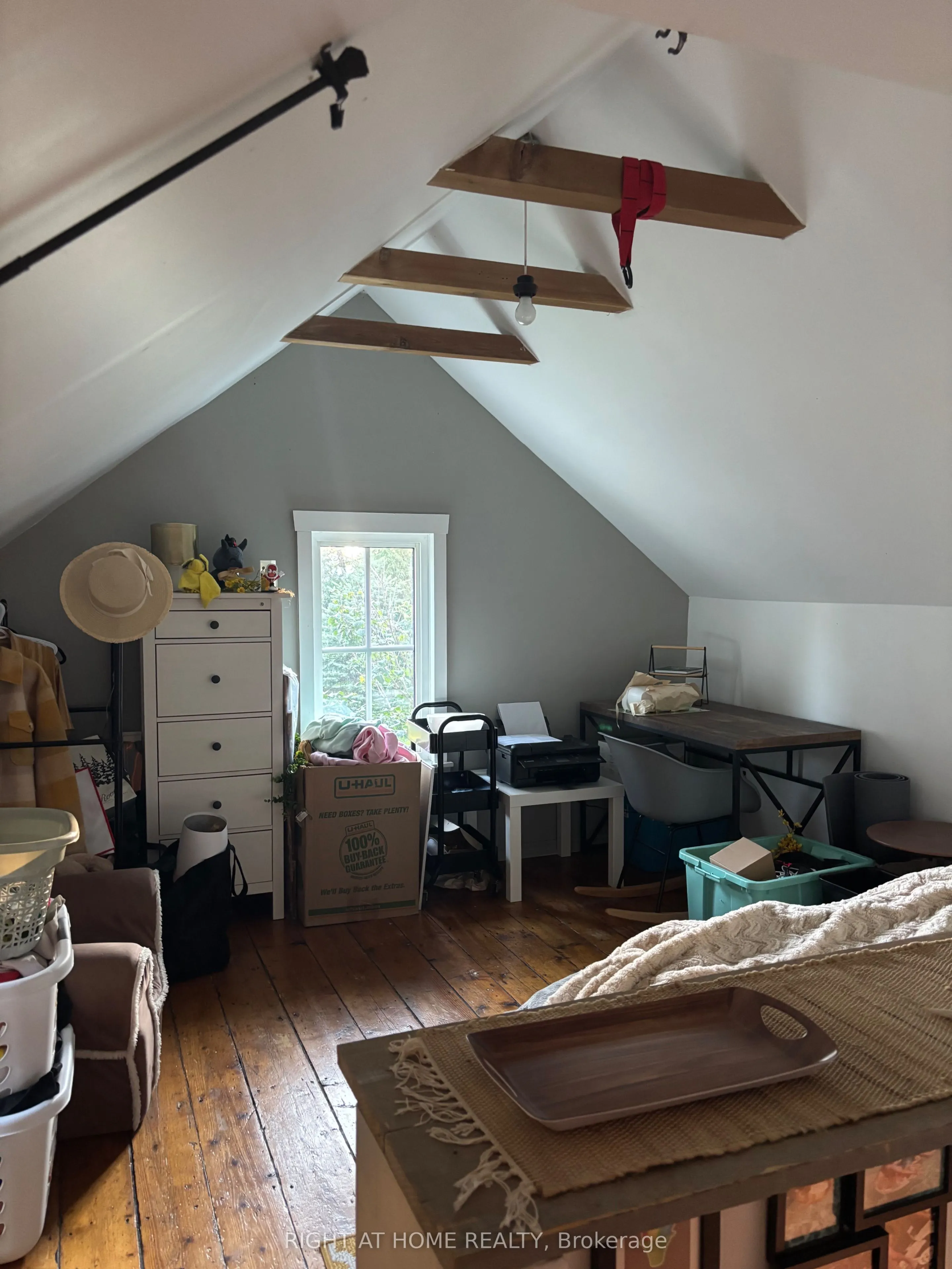 393 Canboro Road