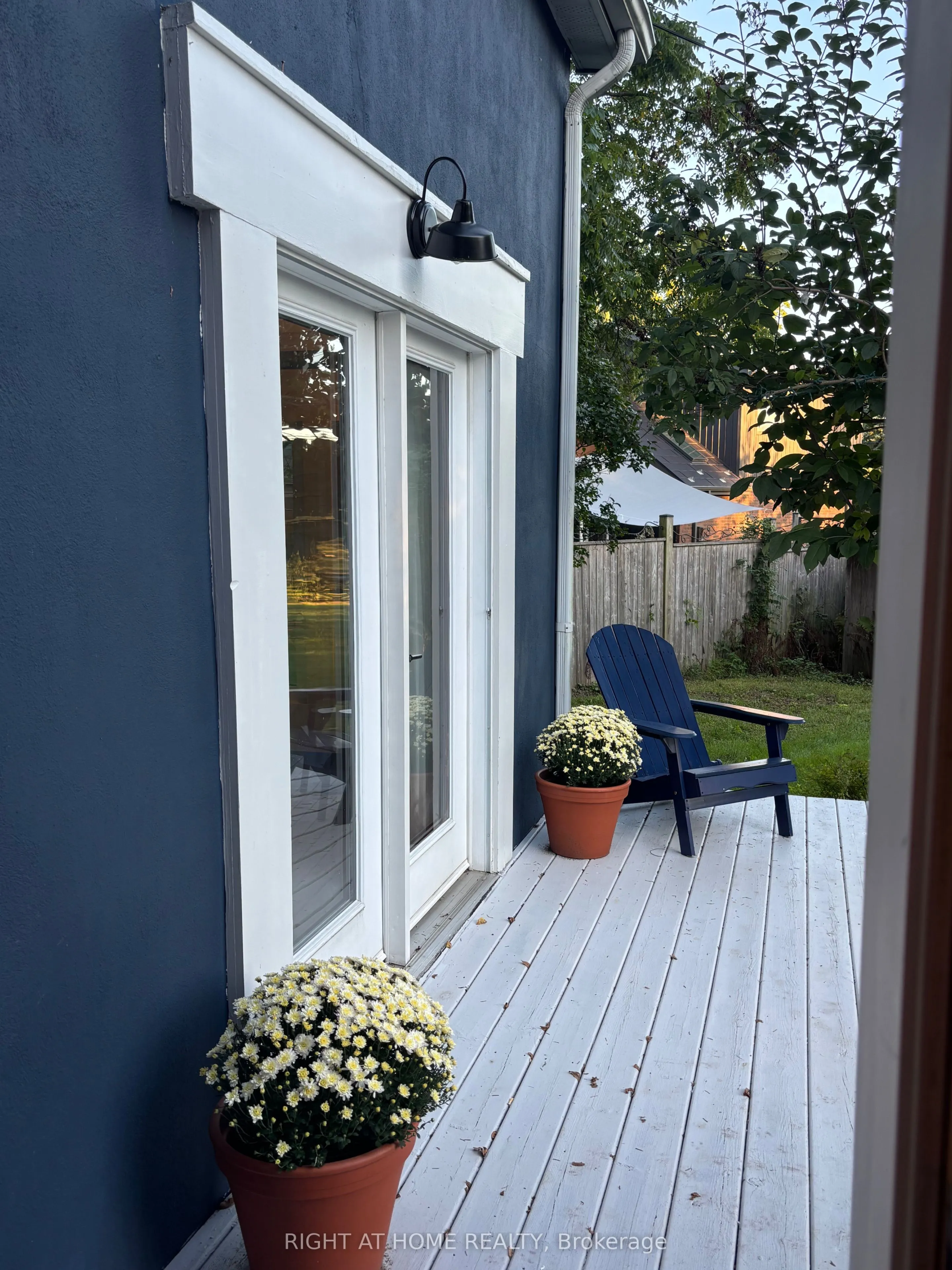 393 Canboro Road