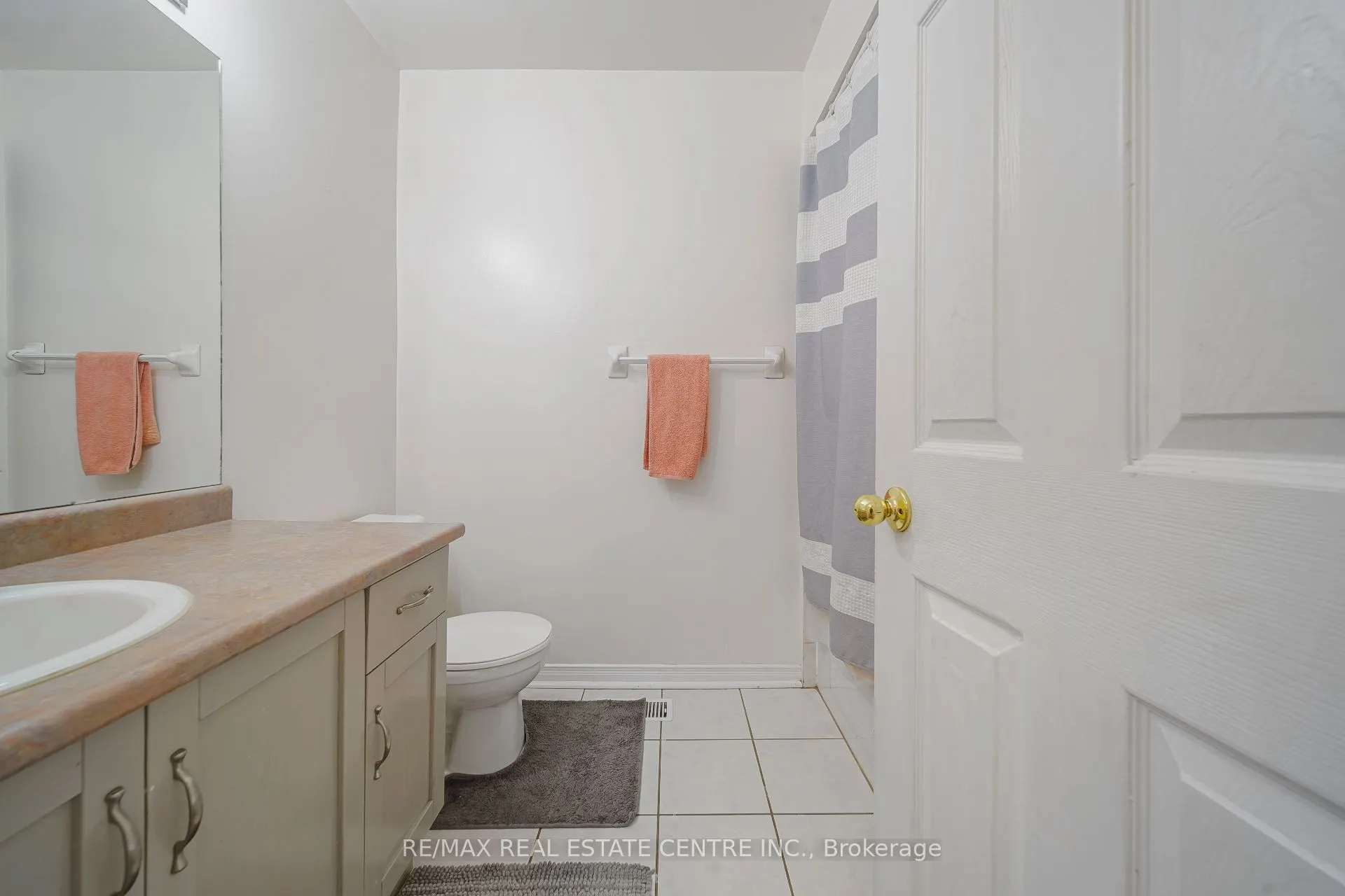 800 Paramount Drive #1