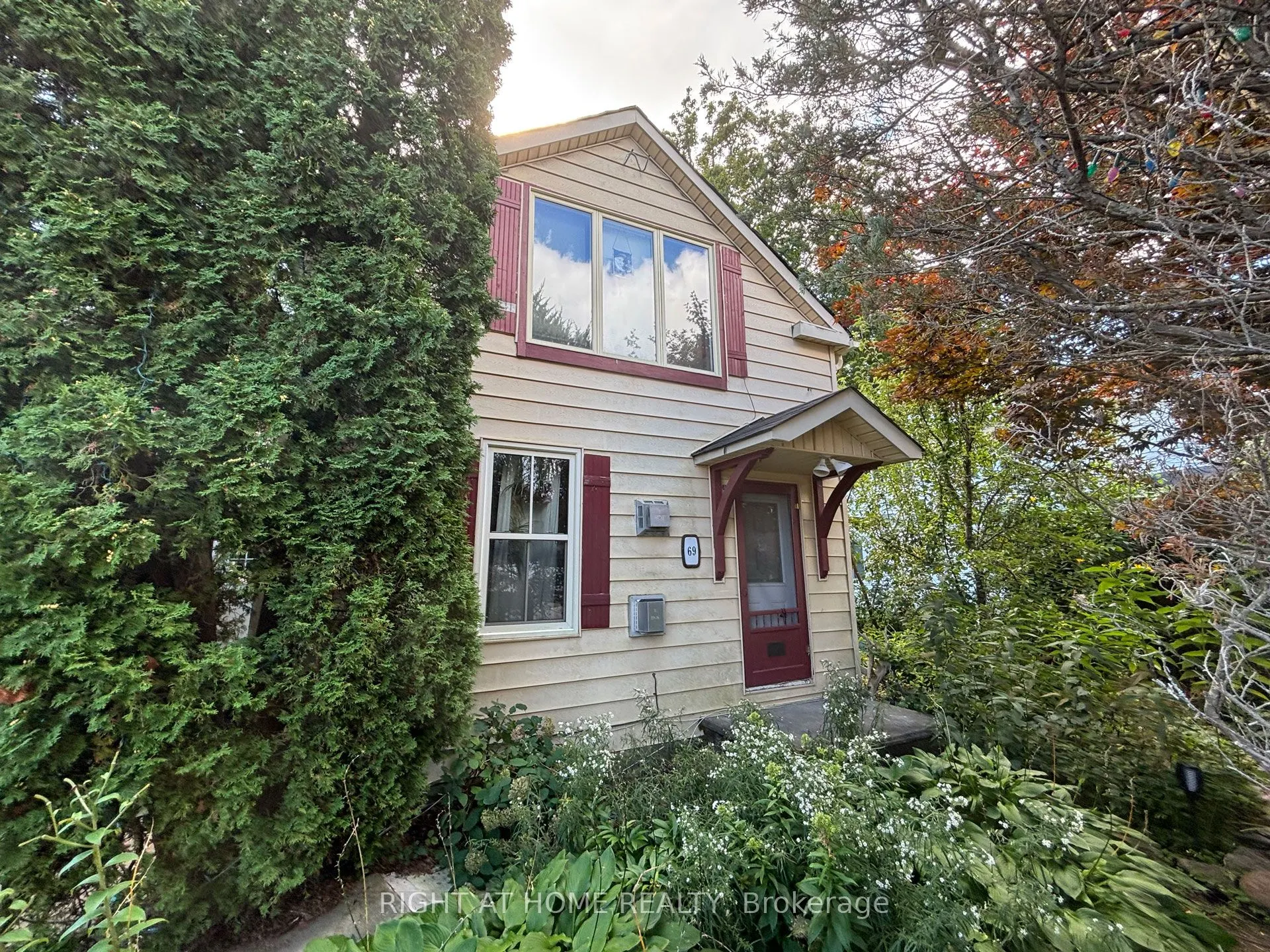 69 Berry Street