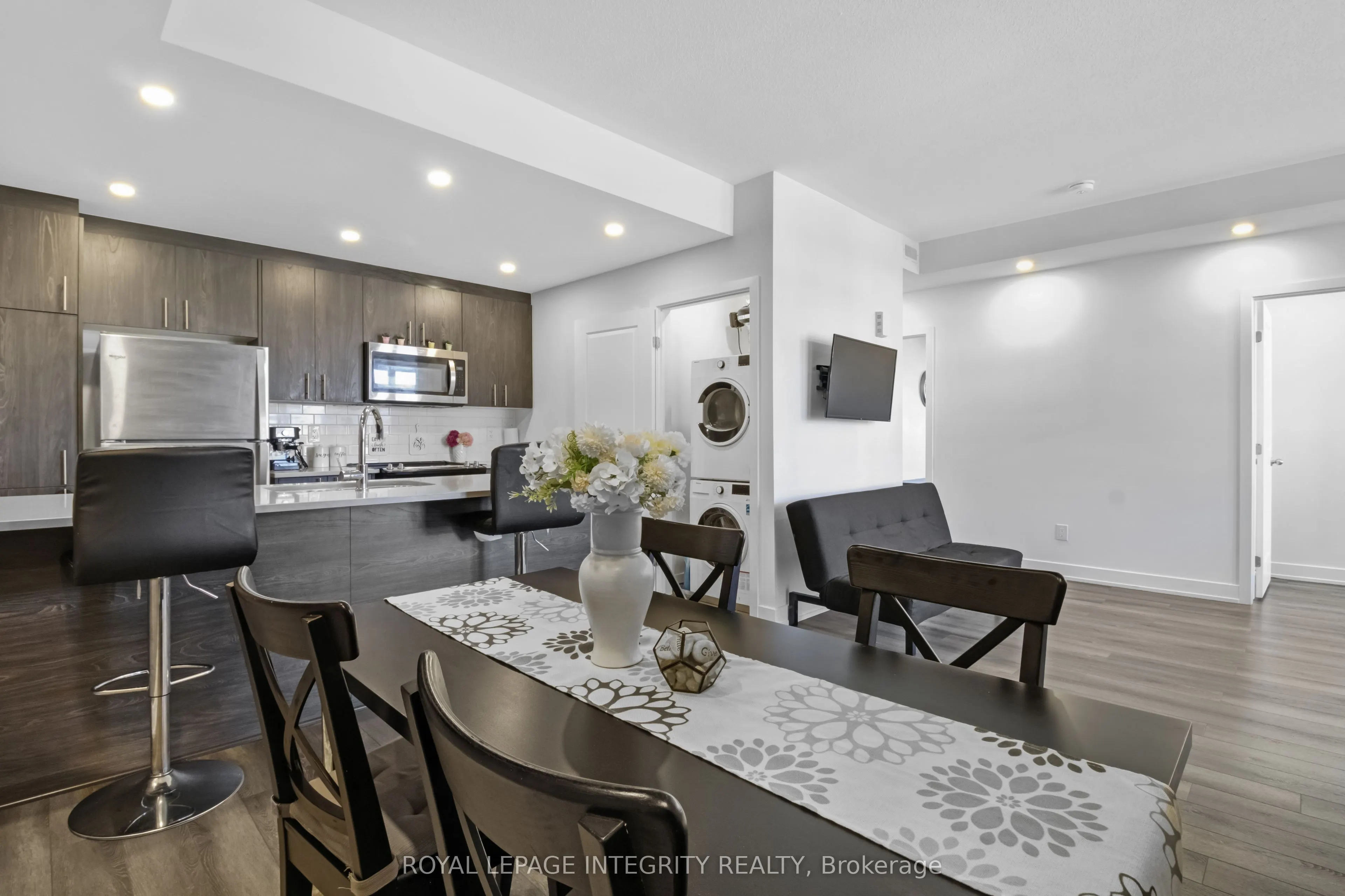 55 Overberg Way #H