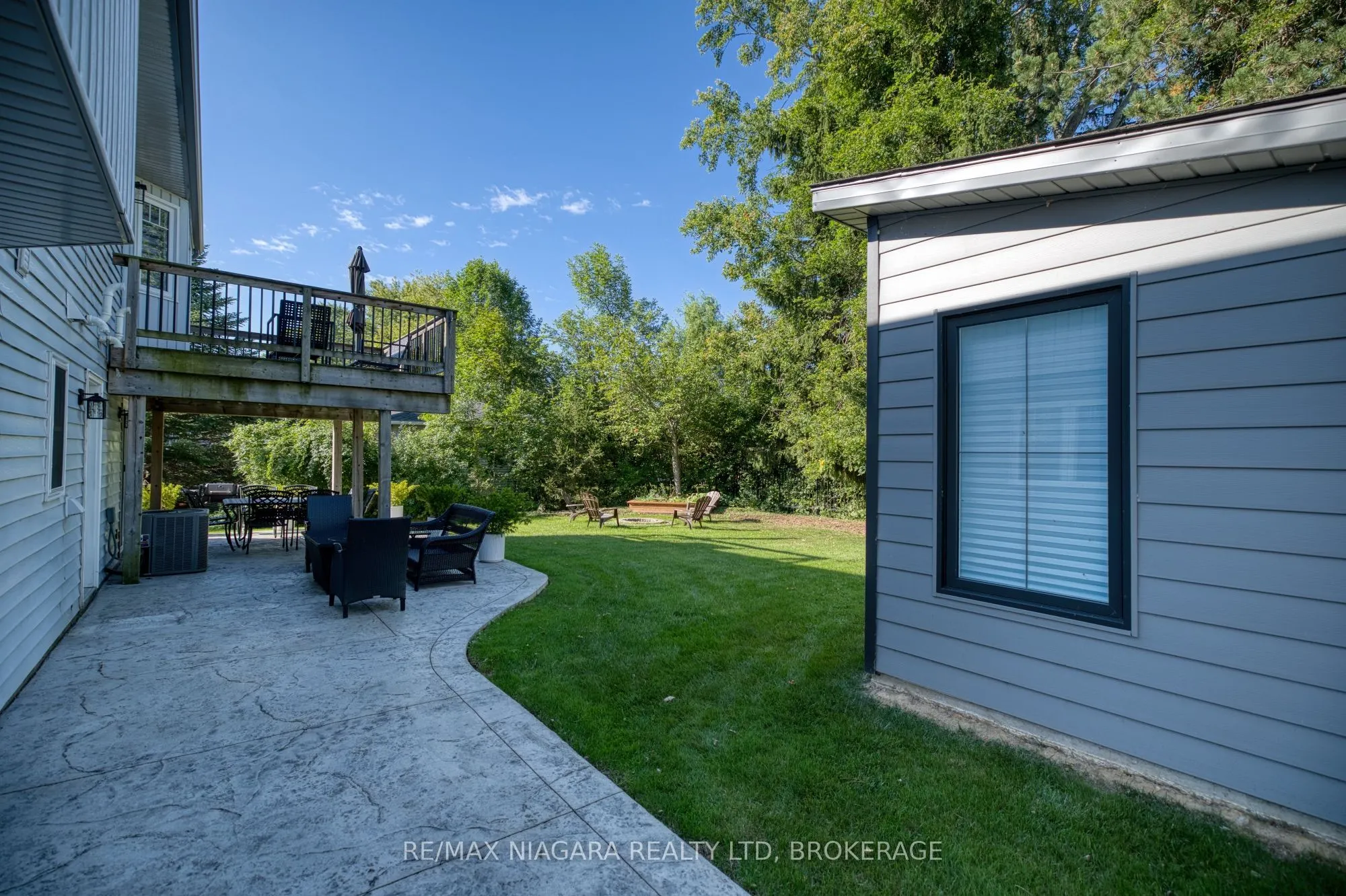 31 Pleasant Avenue S
