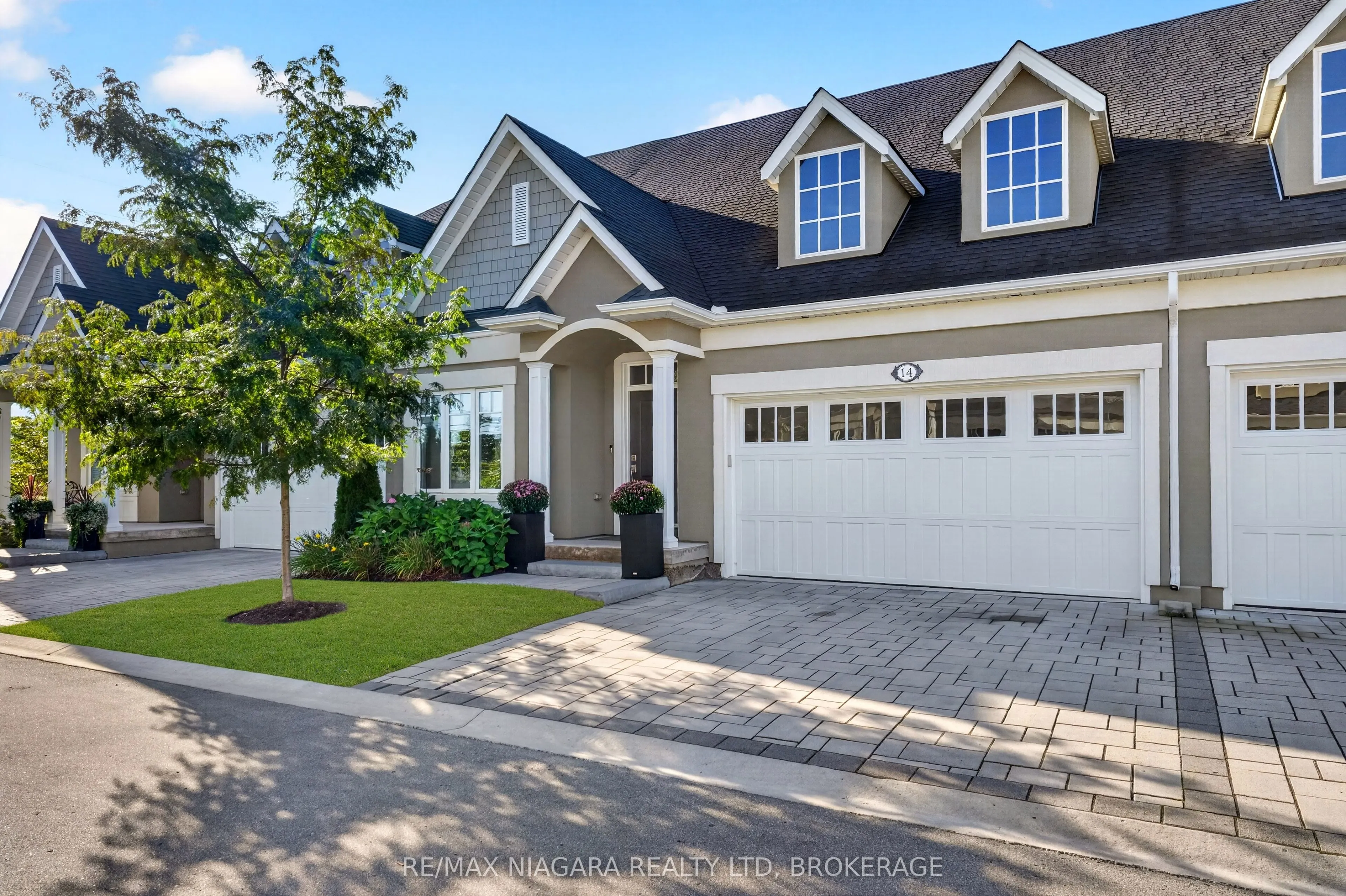 14 Mills Lane #33