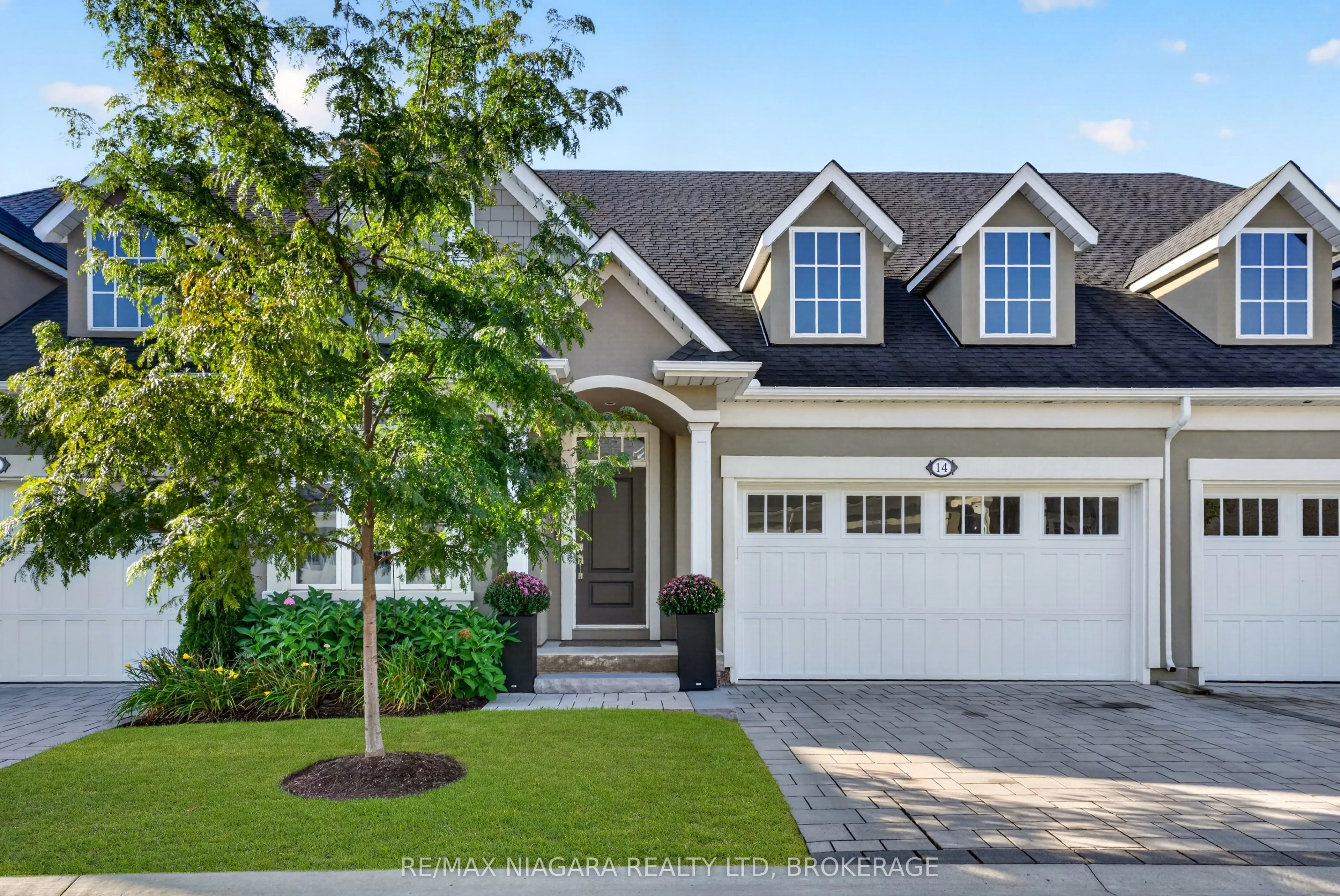 14 Mills Lane #33