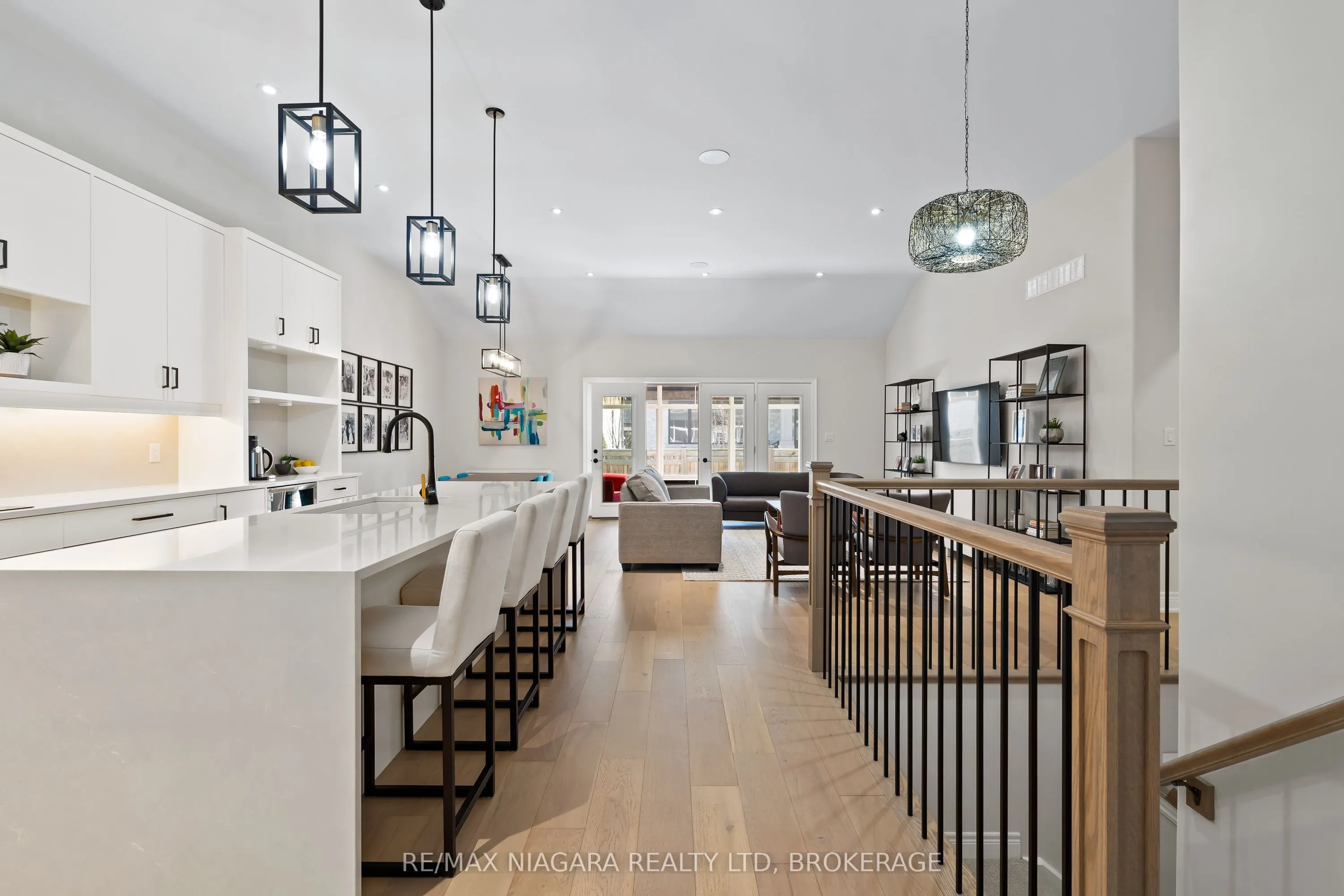 14 Mills Lane #33
