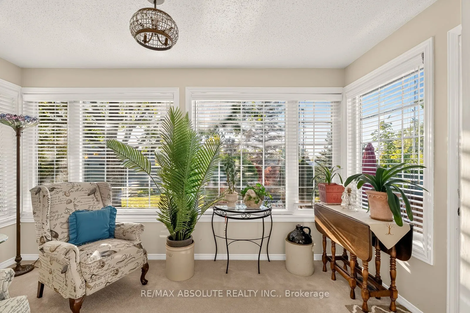 12 Oyster Bay Court #50