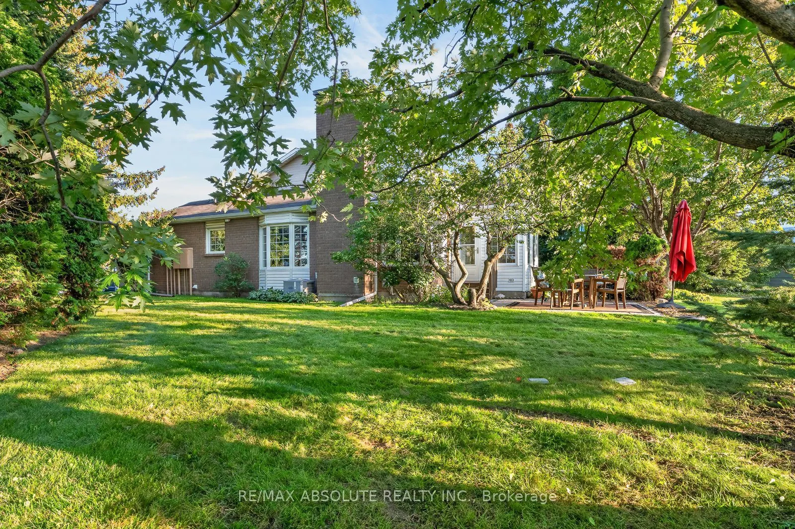 12 Oyster Bay Court #50