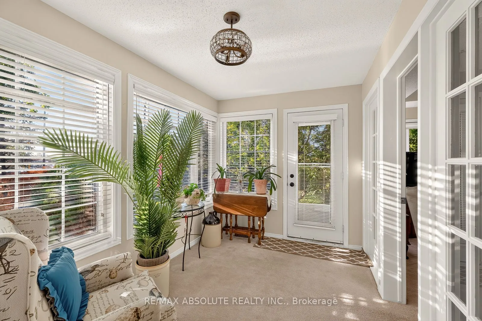 12 Oyster Bay Court #50