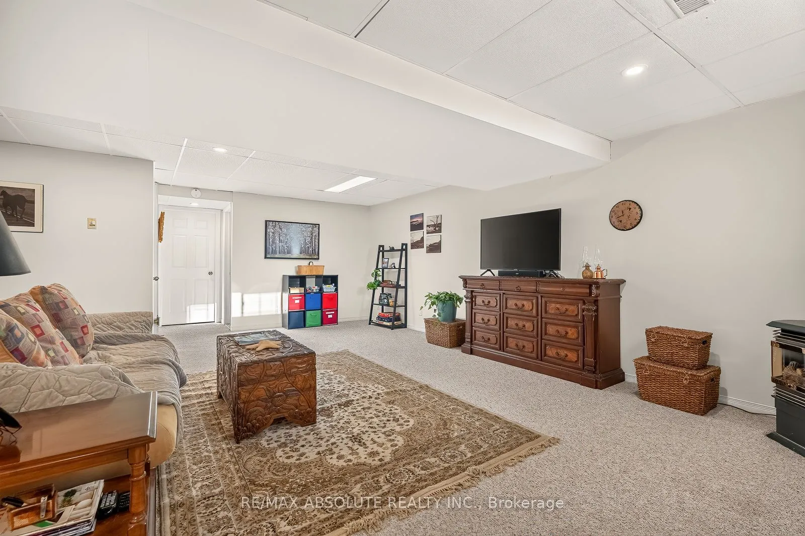 12 Oyster Bay Court #50