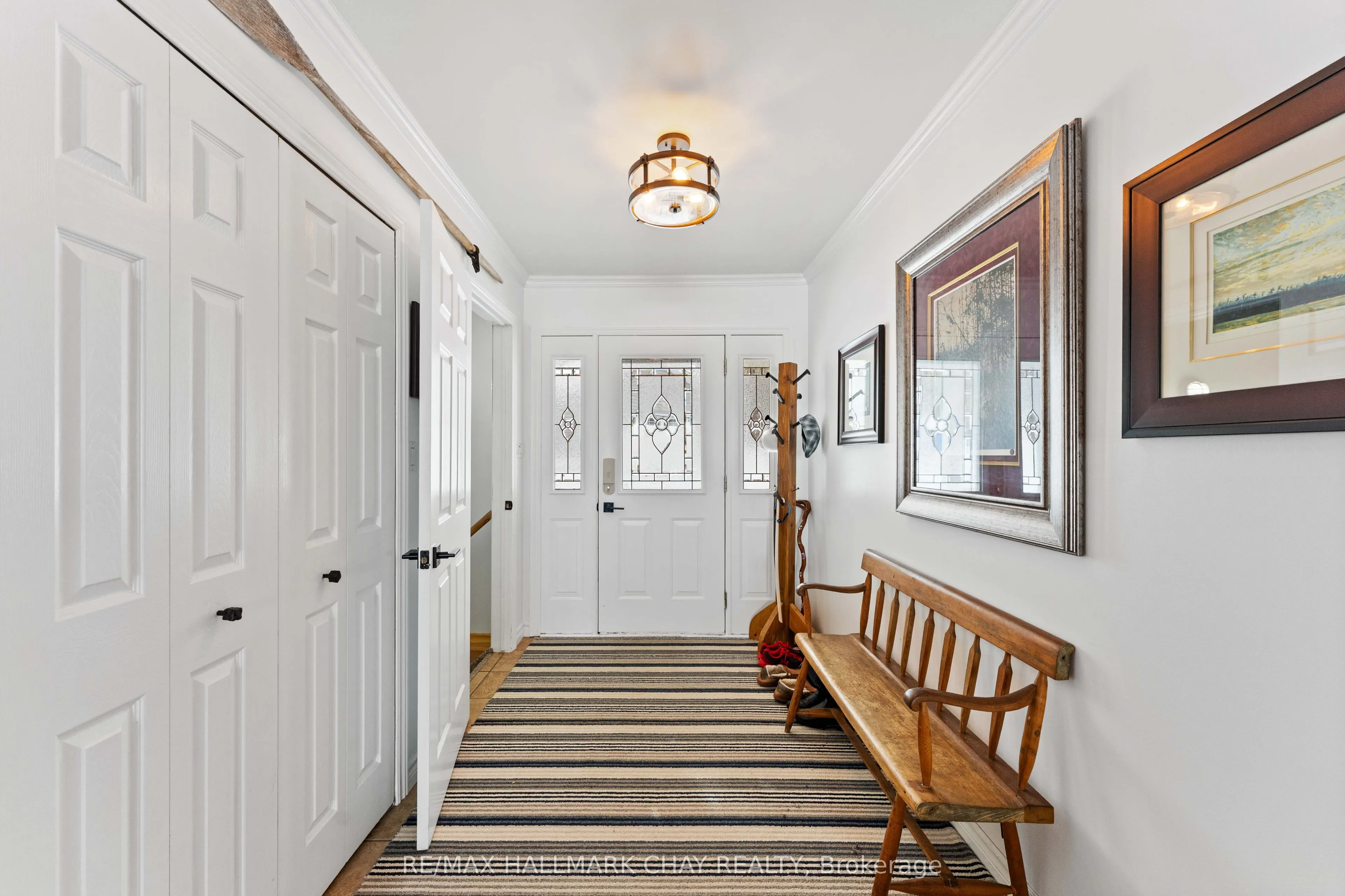 137 Pickerel Point Road
