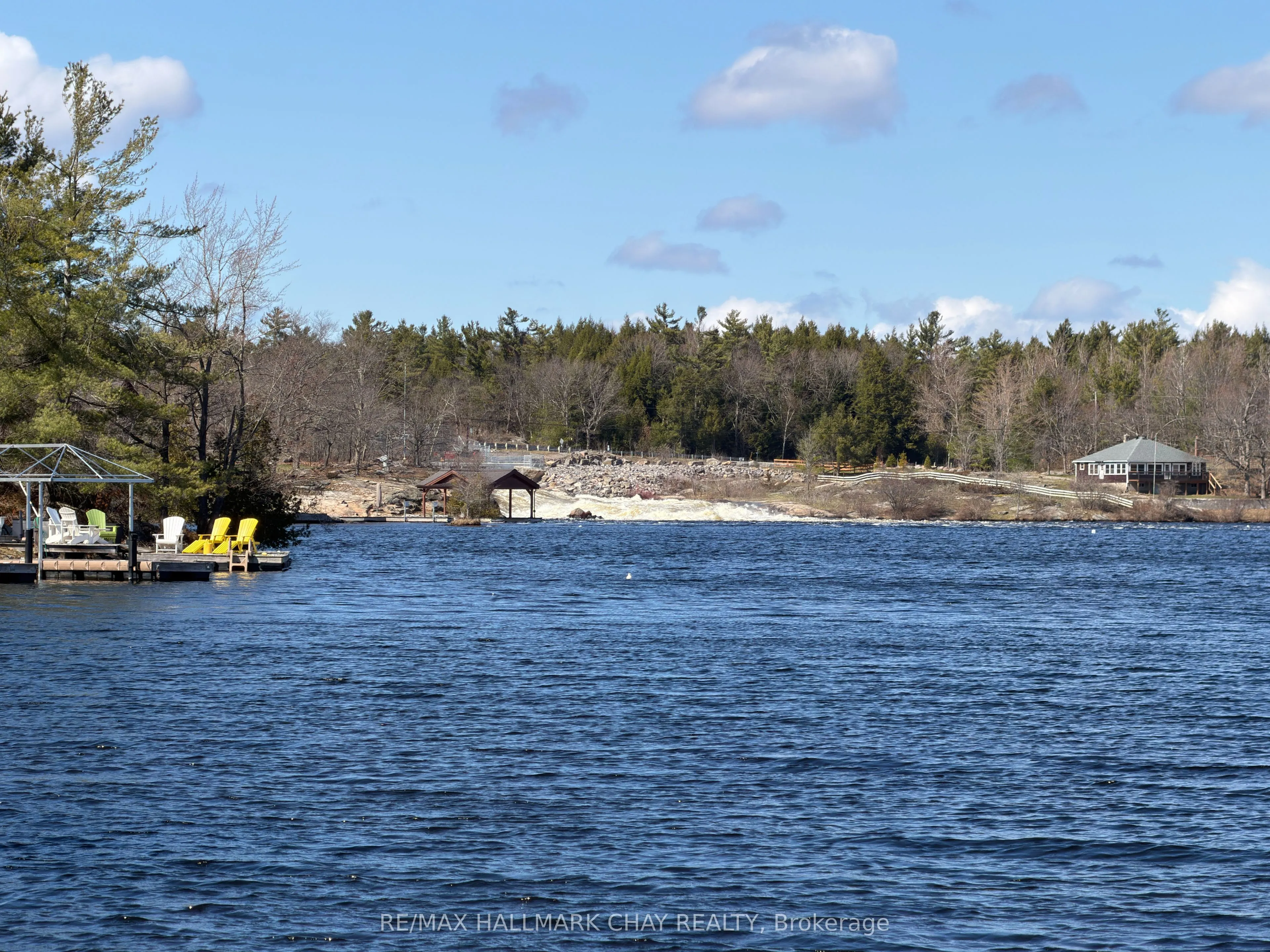 137 Pickerel Point Road