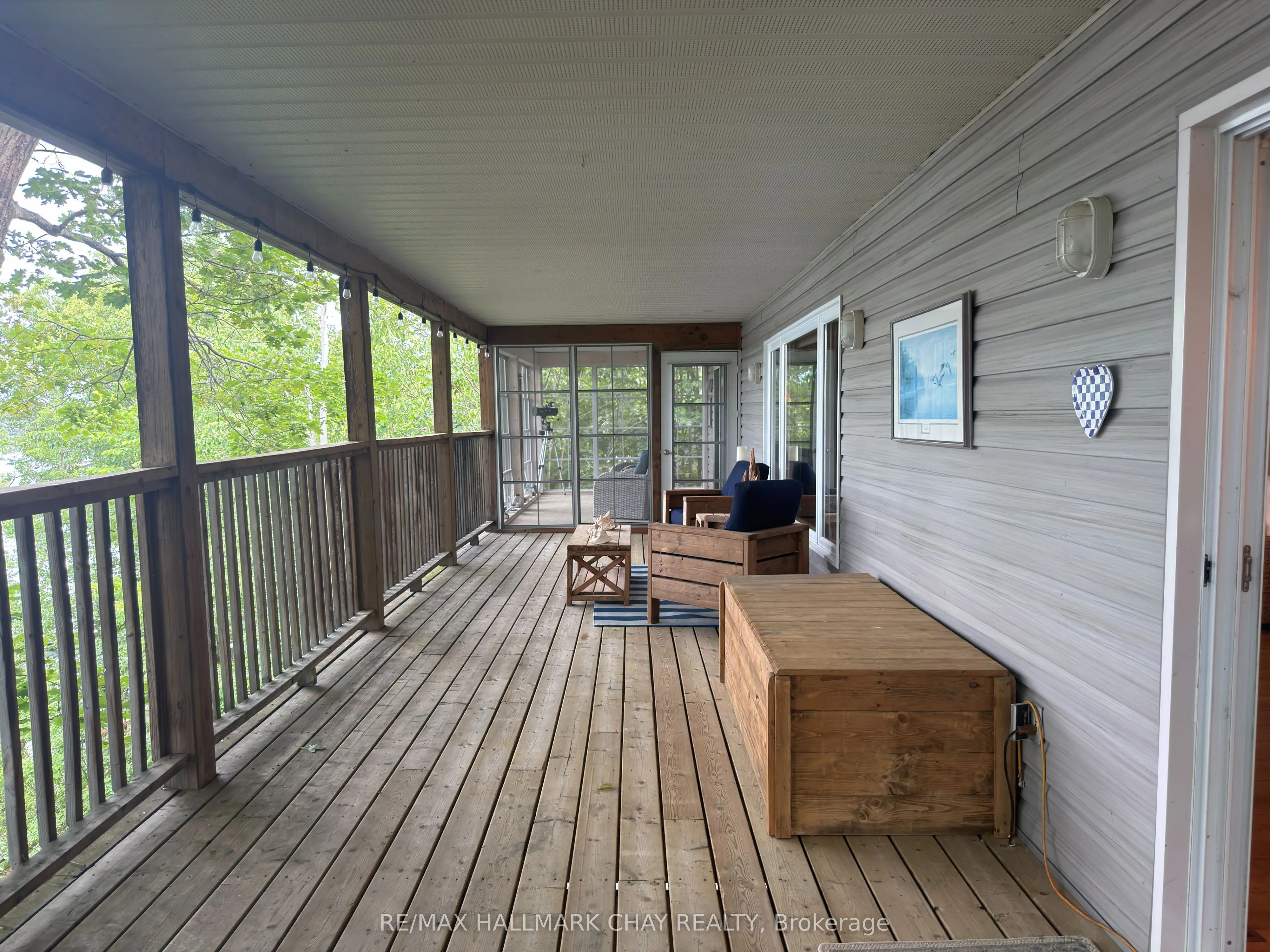 137 Pickerel Point Road