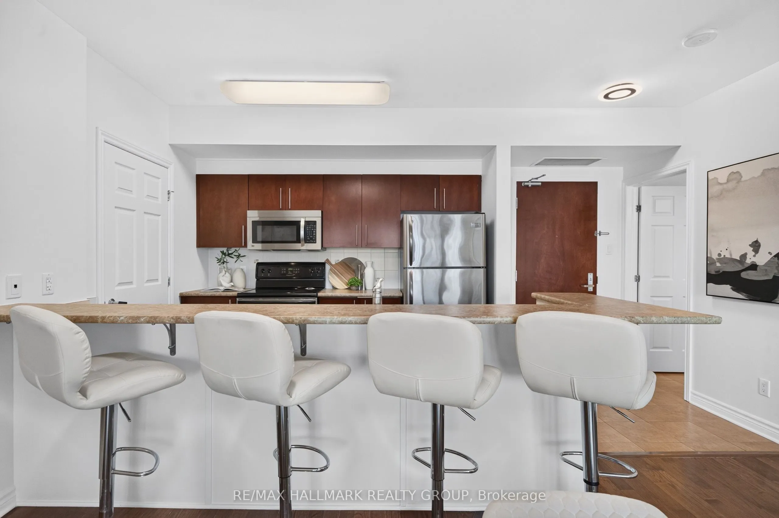 200 Rideau Street #1405