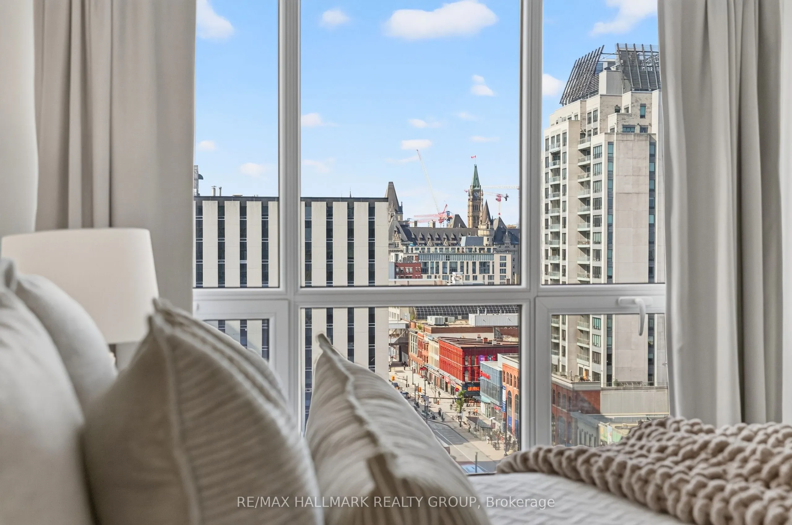 200 Rideau Street #1405