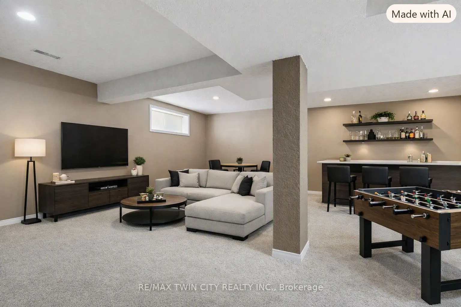 15 Carolinian Lane