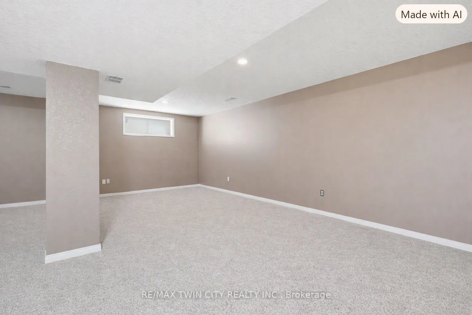15 Carolinian Lane