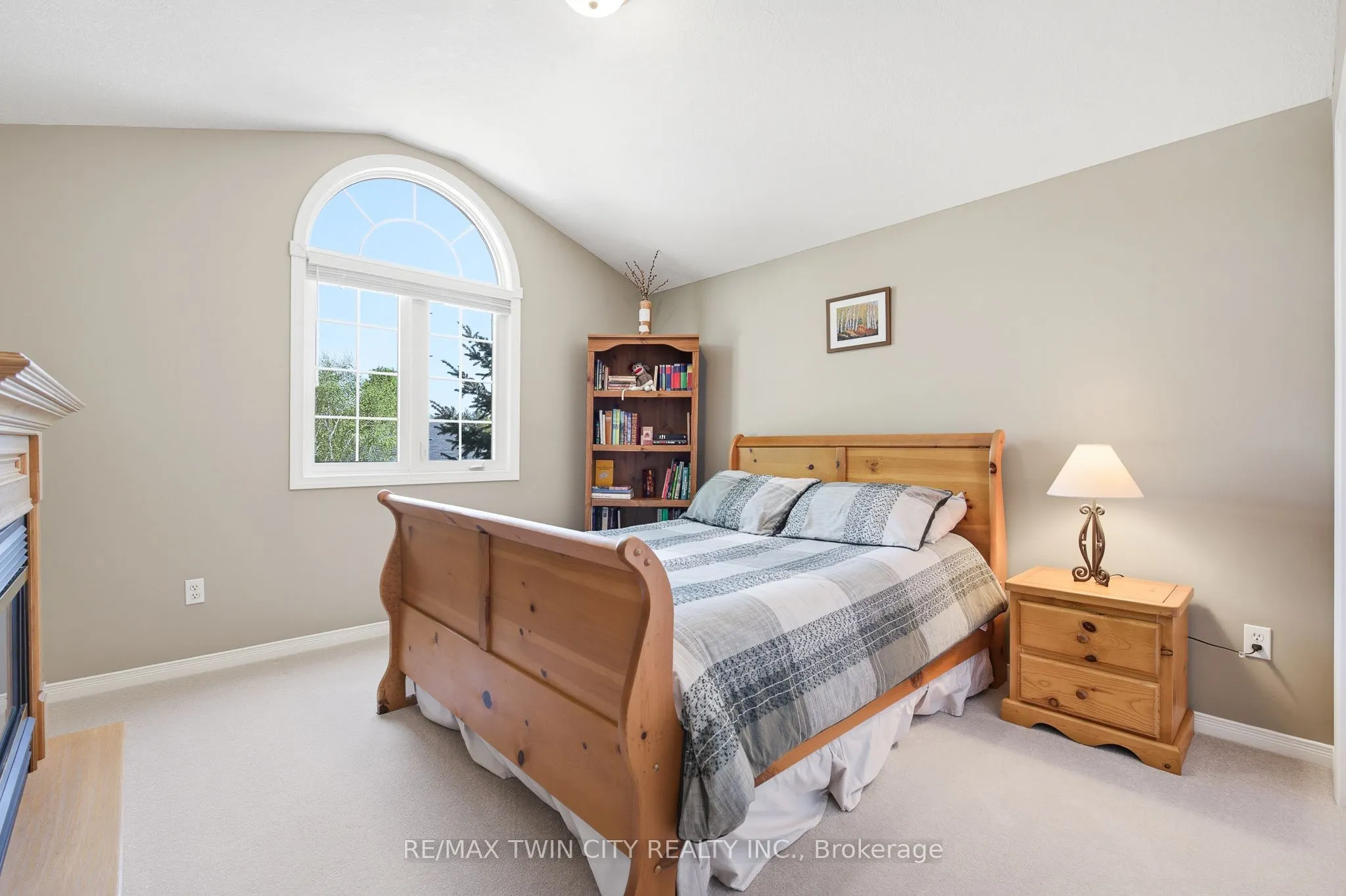 15 Carolinian Lane