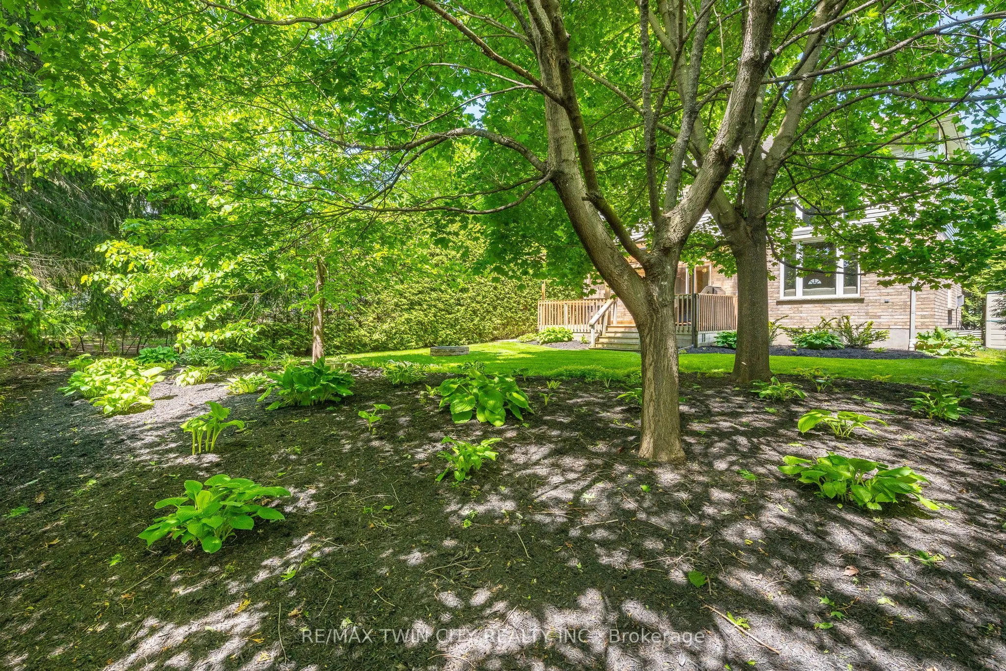 15 Carolinian Lane