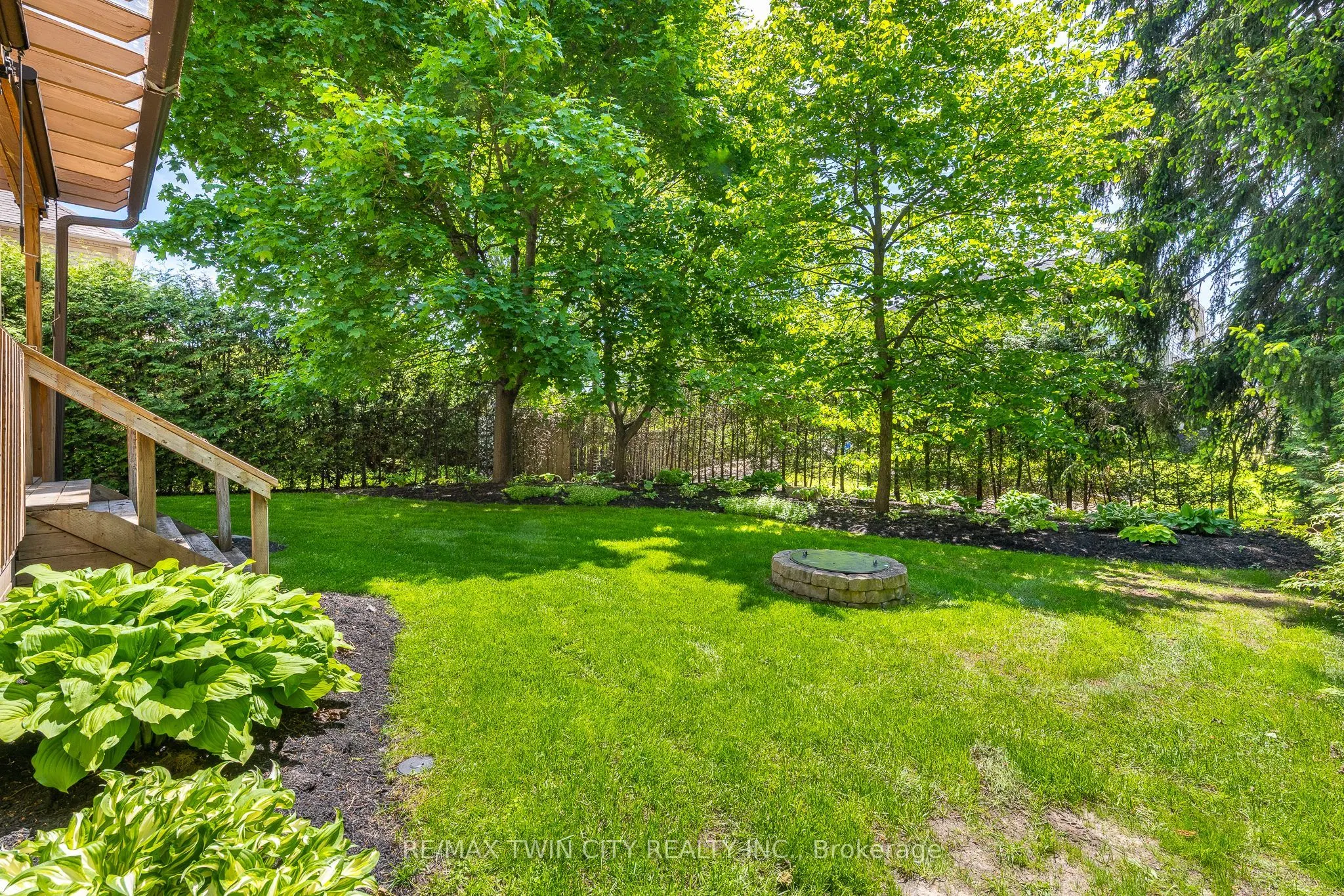 15 Carolinian Lane
