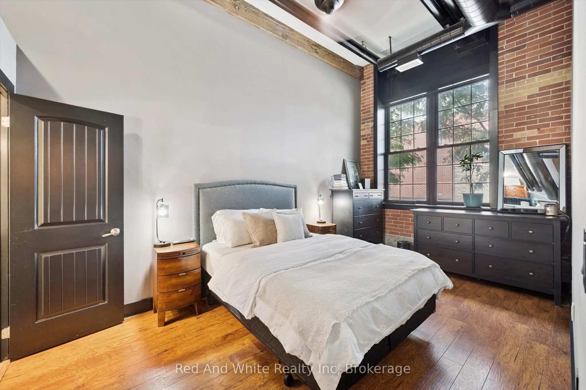 24 Cedar Street #106