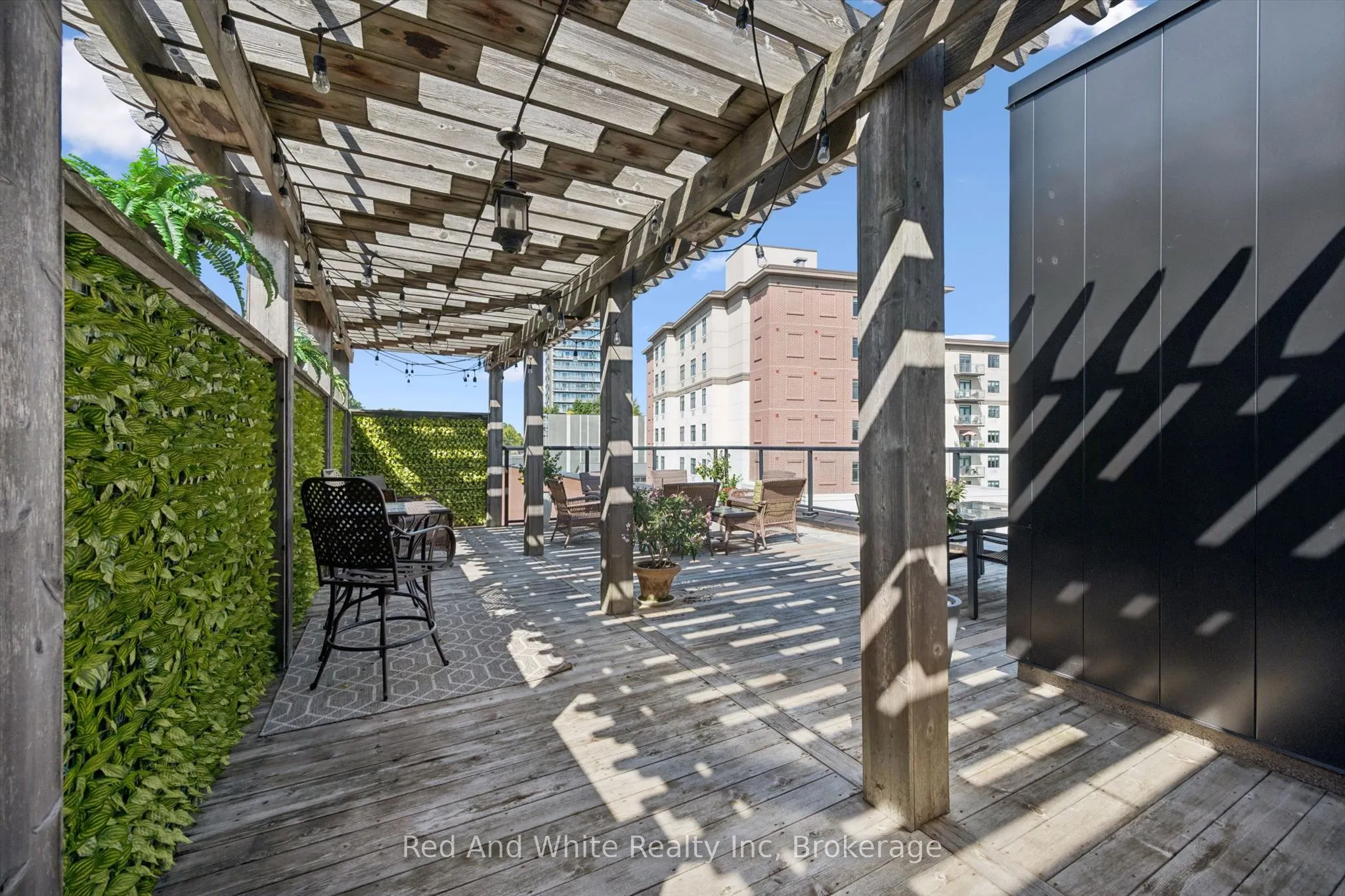 24 Cedar Street #106